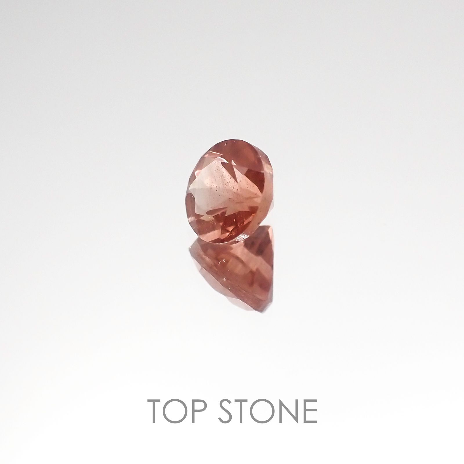 オレゴンサンストーン アメリカ産 ルース 0.58ct[20117090]5.1×5.1mm前後
