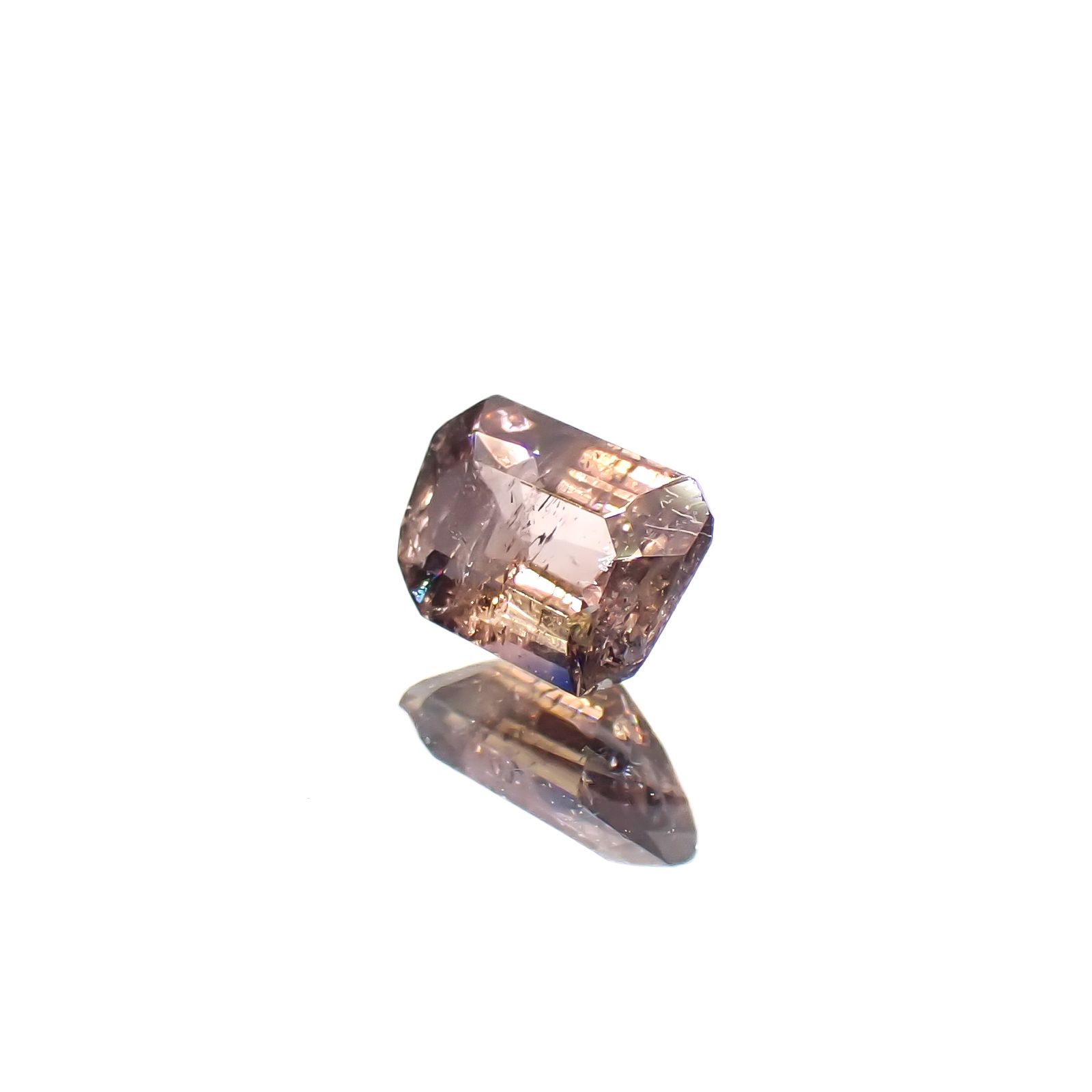 ブルーティントアキシナイト パキスタン産 0.25ct[240628349]4.2x3.1mm前後