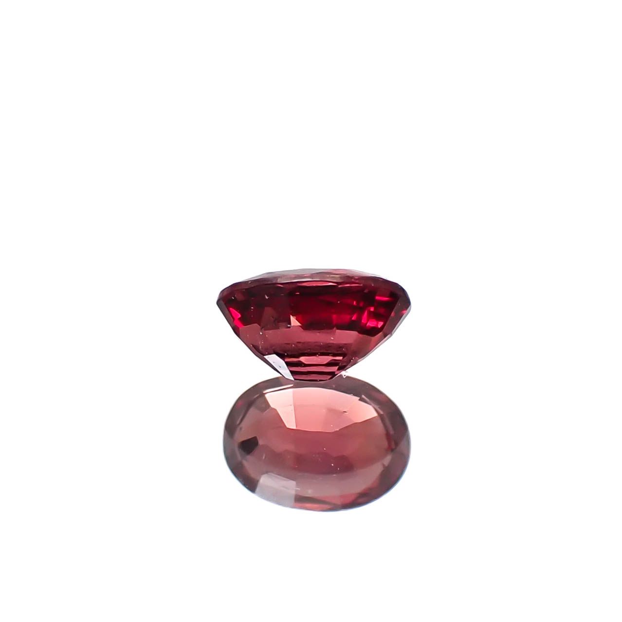 ルビー 非加熱 マダガスカル産 0.23ct [250630502]4.1x3mm前後