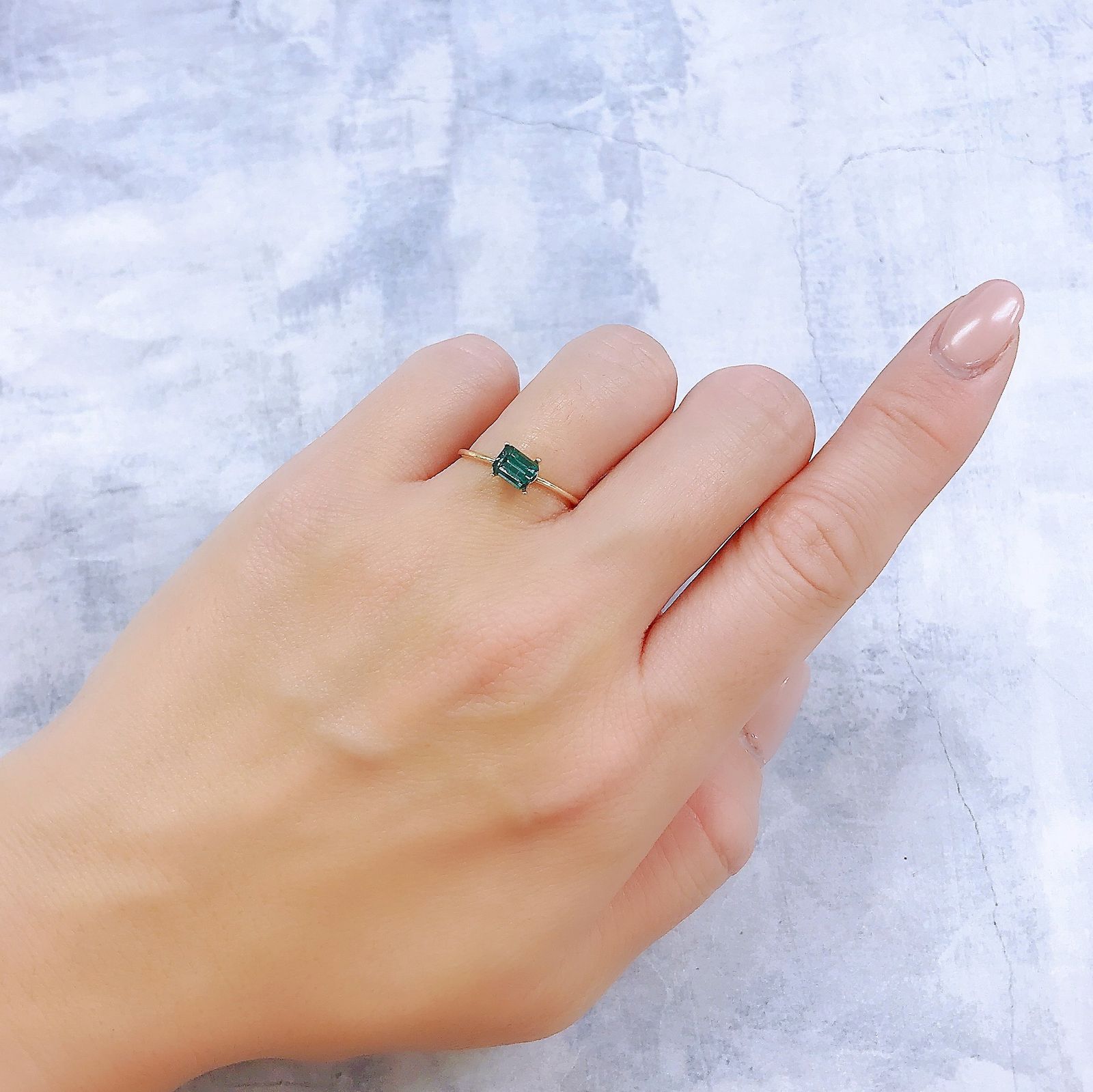 ブルートルマリン(宝石名トルマリン)アフガニスタン産 0.59ct 識別済[221219470]5.3x4.1mm前後