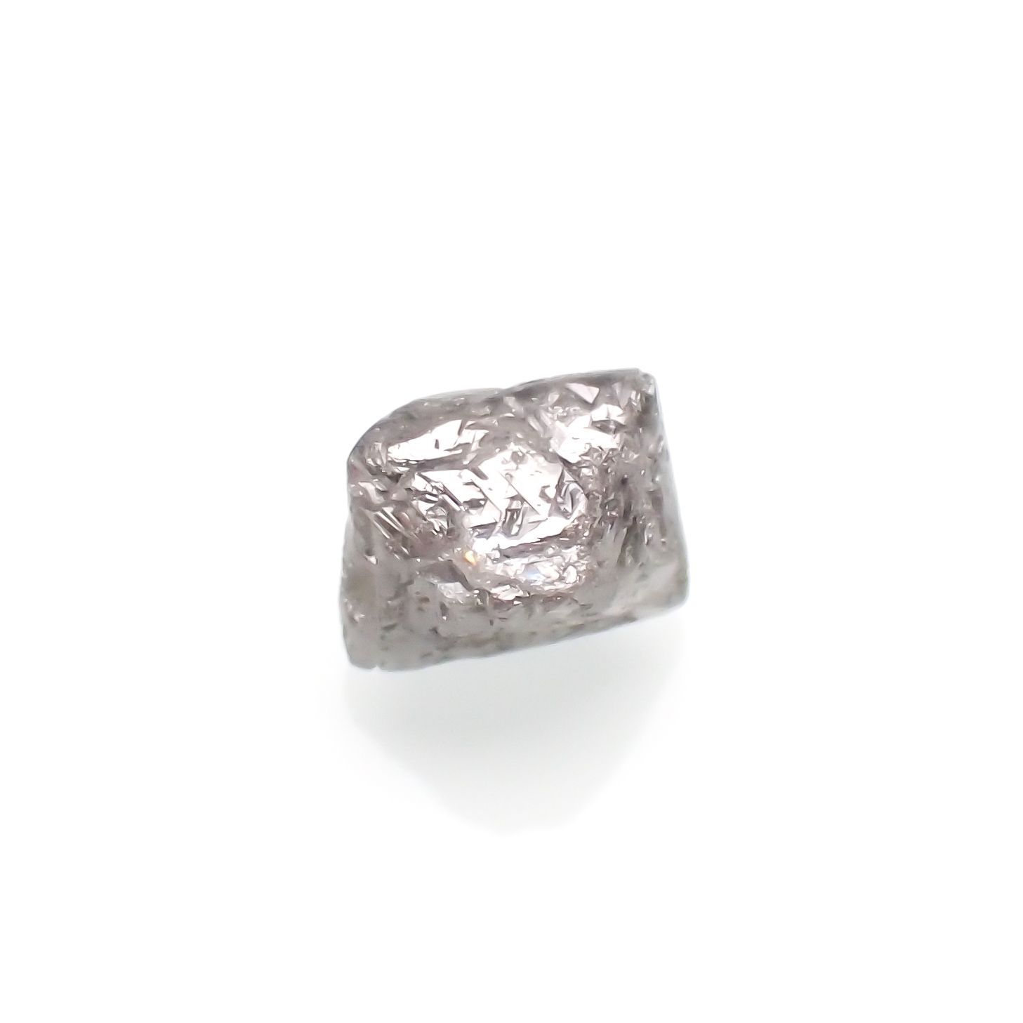 ダイヤモンド(宝石名ダイアモンド) 原石・結晶 0.83ct 識別済[211013375]5.8×6mm前後