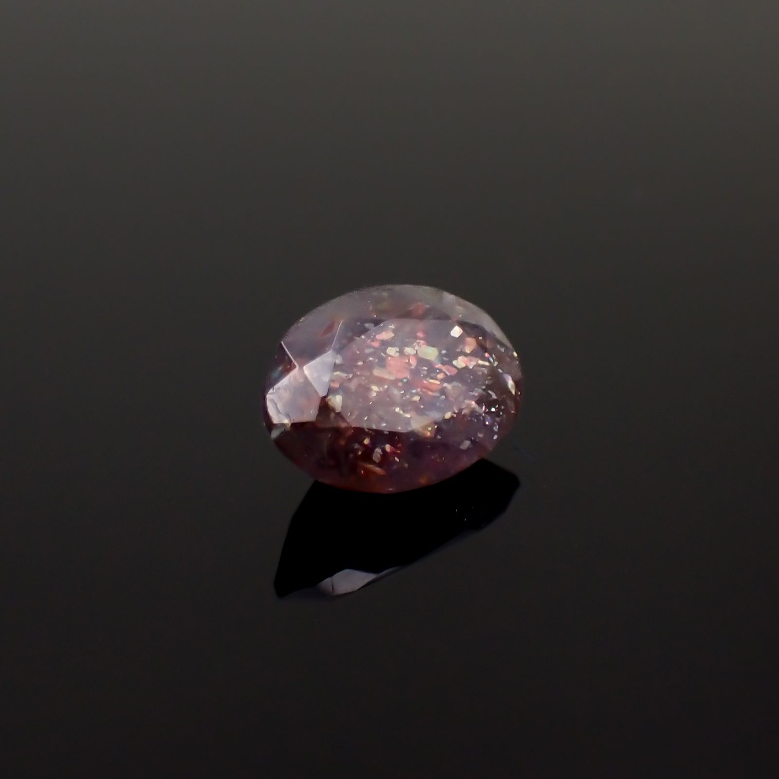 ブラッドショットアイオライト インド産 1.62ct[230923346]9.3x6.8mm前後