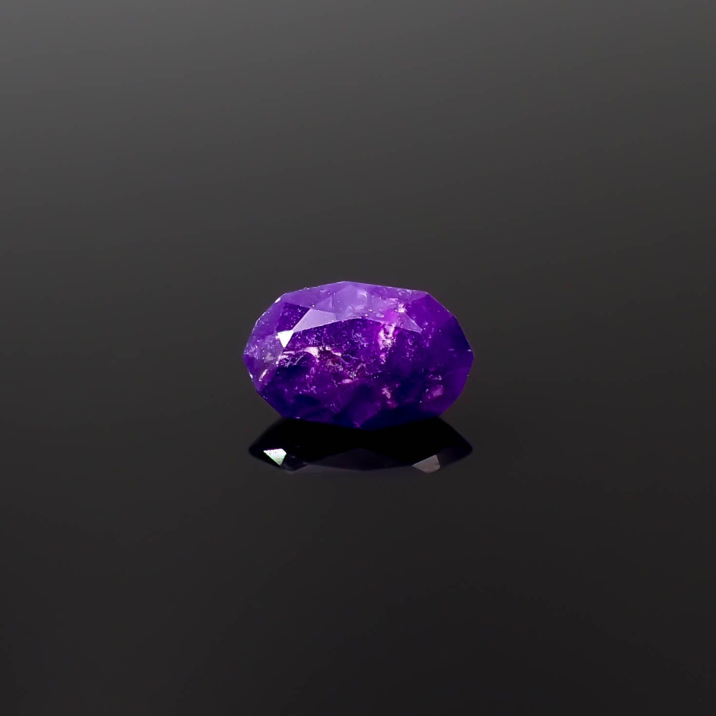 ◇カスタムカット◇スギライト 南アフリカ産 0.67ct[240628377]7.6x5mm前後