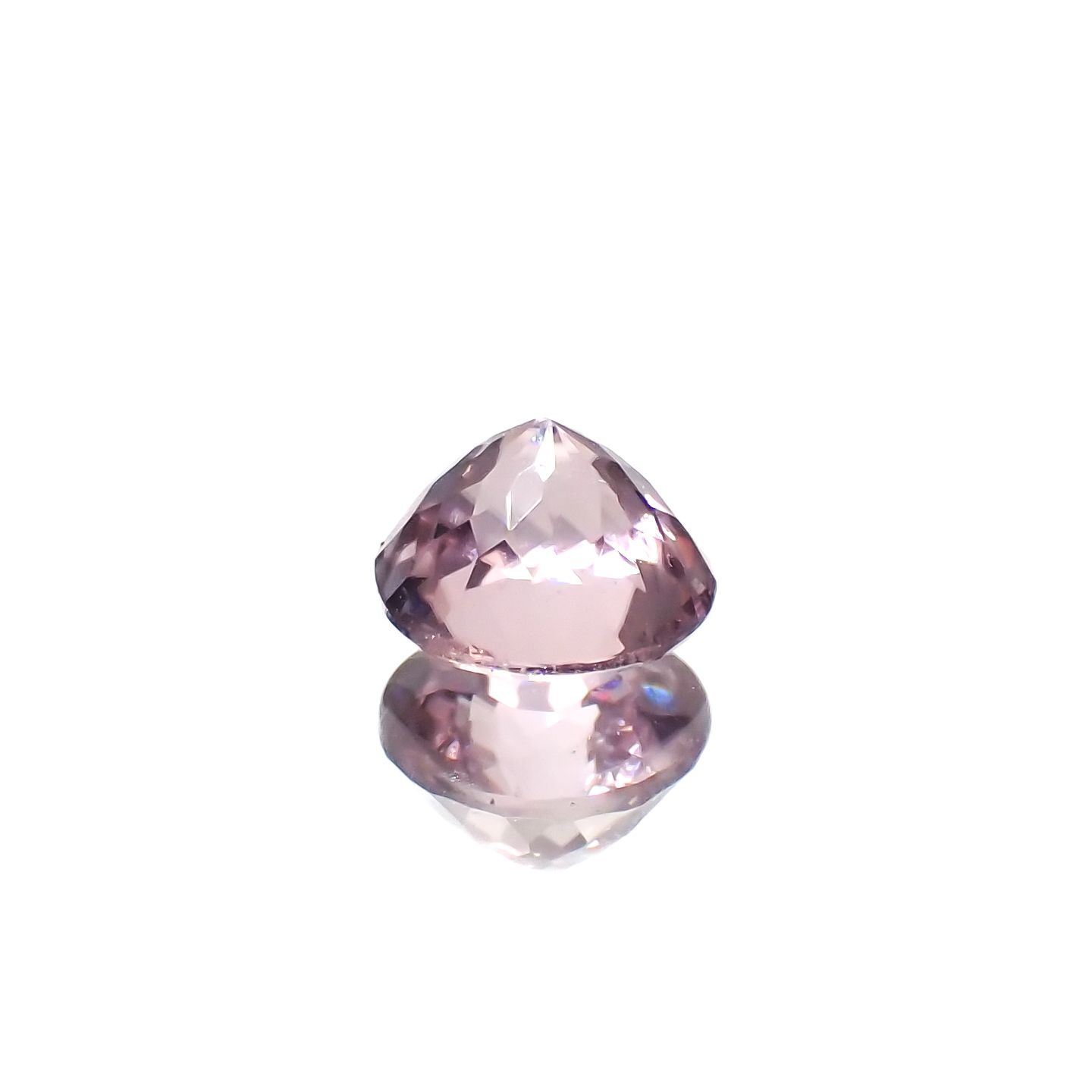 カラーシフト ピンクダイアスポア アフガニスタン産 0.72ct[240326991]5.4x5.3mm前後