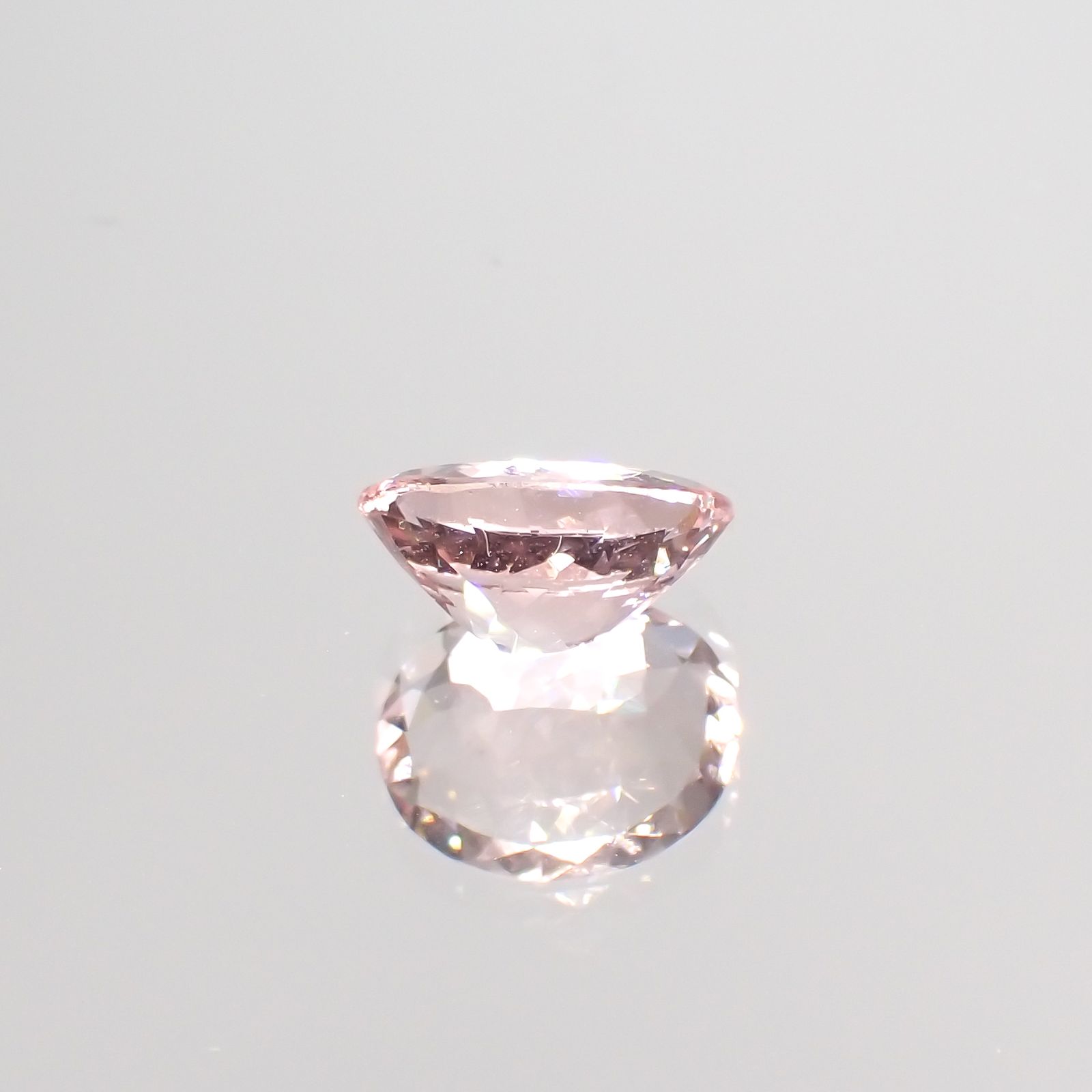 モルガナイト ブラジル/モザンビーク産 2.18ct[231224876]10.1x8.1mm前後