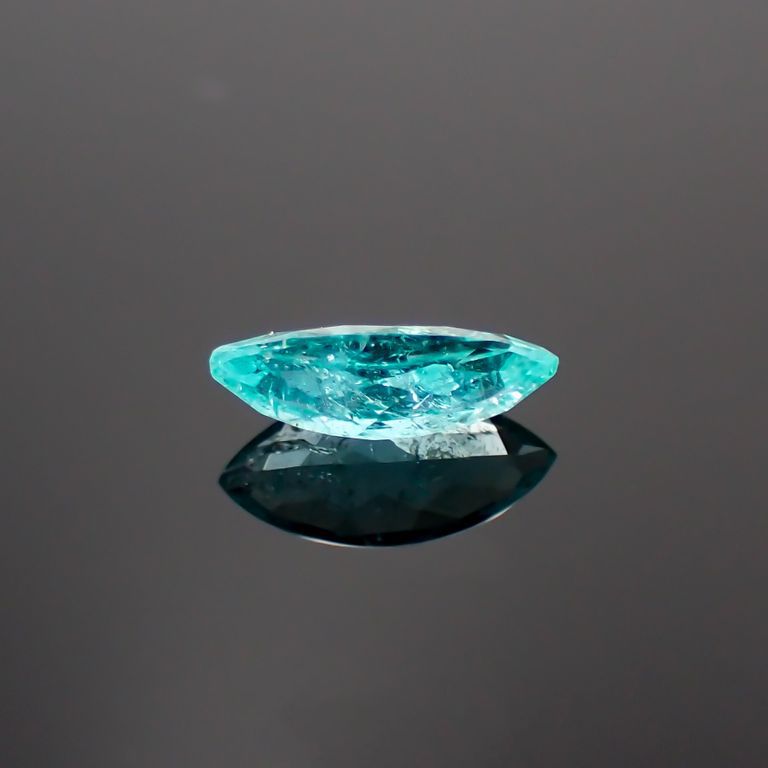 パライバトルマリン(宝石名トルマリン/別名パライバ・トルマリン)ブラジル・キントス鉱山産 0.497ct ソ付(宝貴協)[221018746]8.3x3.9mm前後