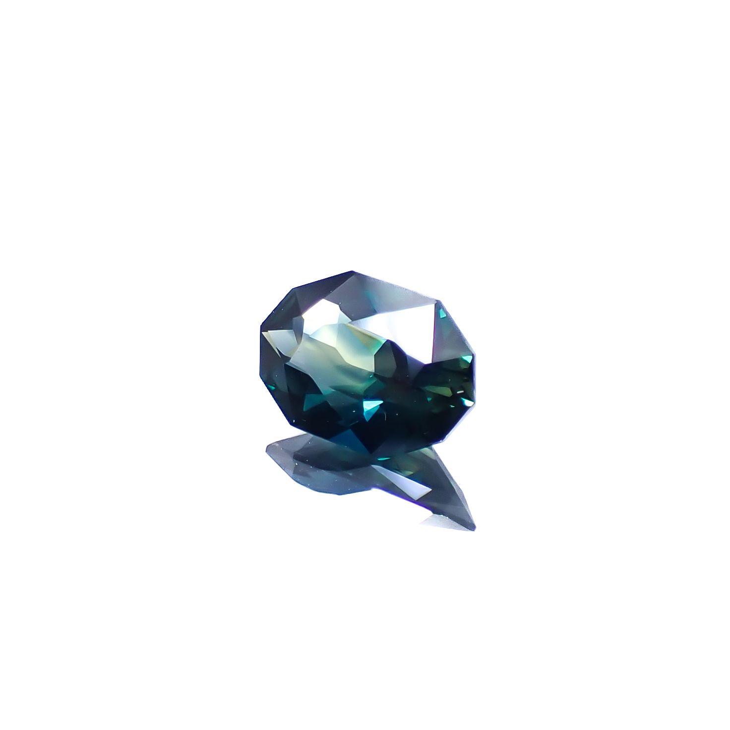 ◇カスタムカット◇バイカラーサファイア オーストラリア産 1.36ct [250229830]8.6x5.8mm前後