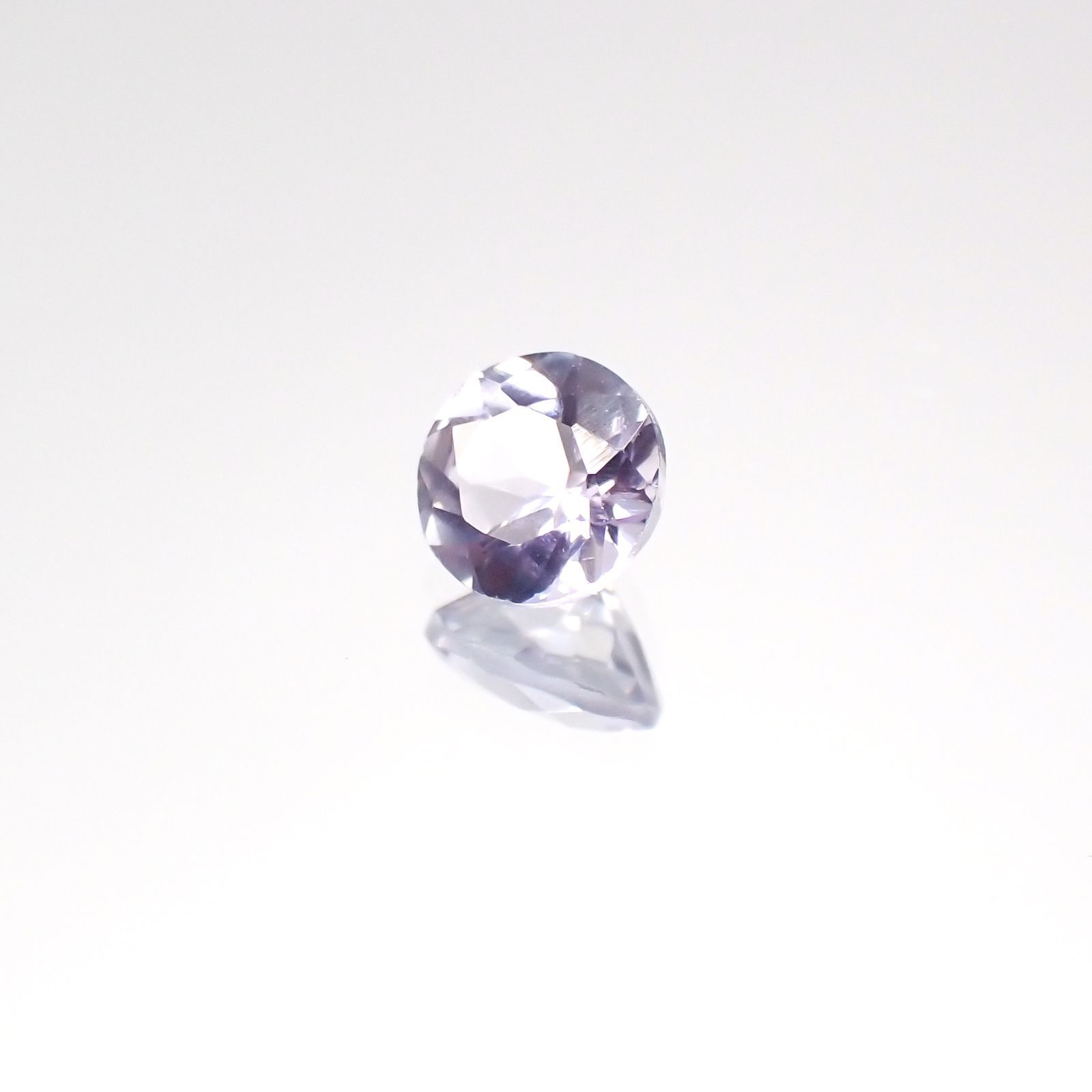 ラベンダーゾイサイト(宝石名ゾイサイト)タンザニア産 0.34ct 識別済[230622412]4.3x4.3mm前後