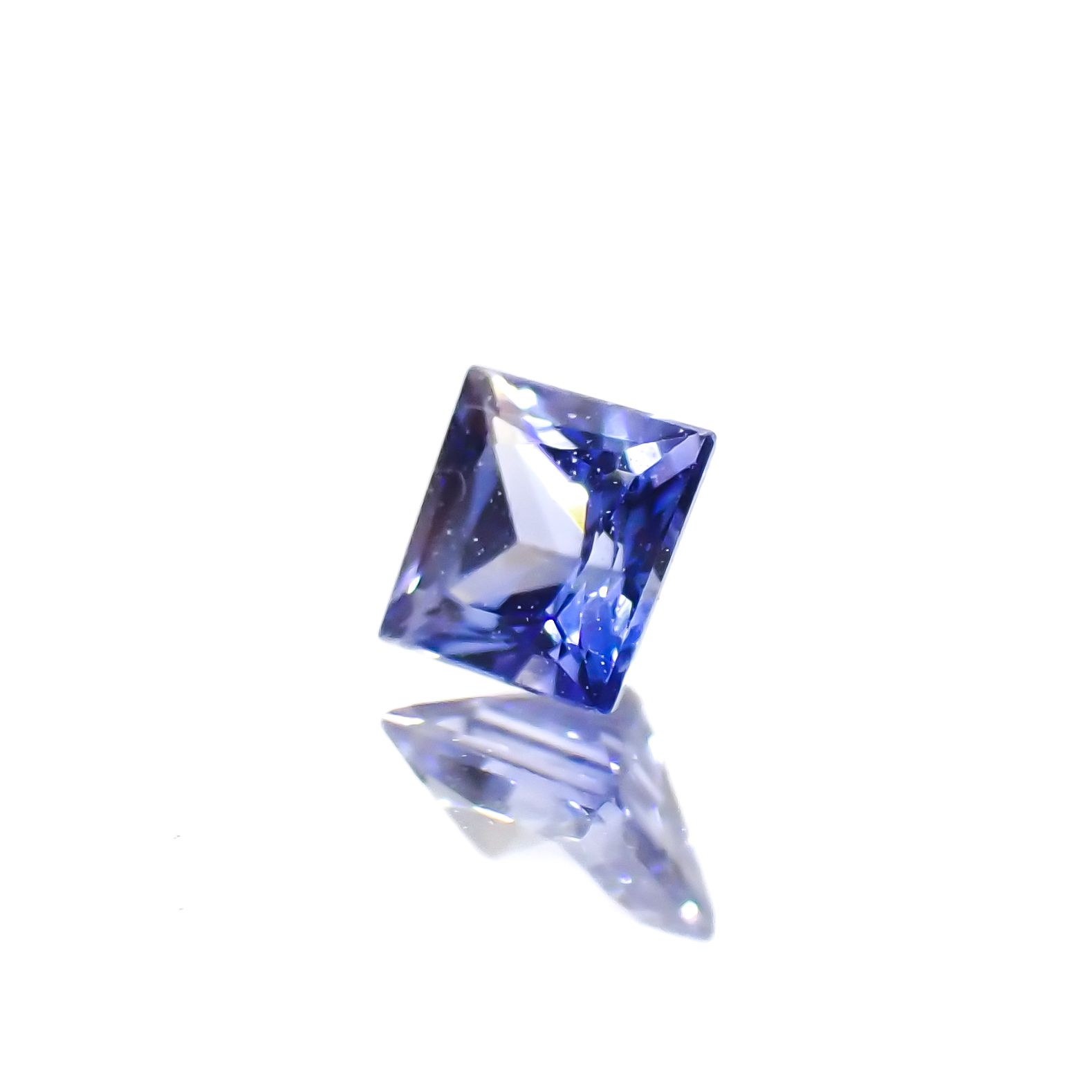 ◇プリンセスカット◇サファイア(宝石名サファイア)スリランカ産 0.23ct 識別済[230622452]3.1x3.1mm前後