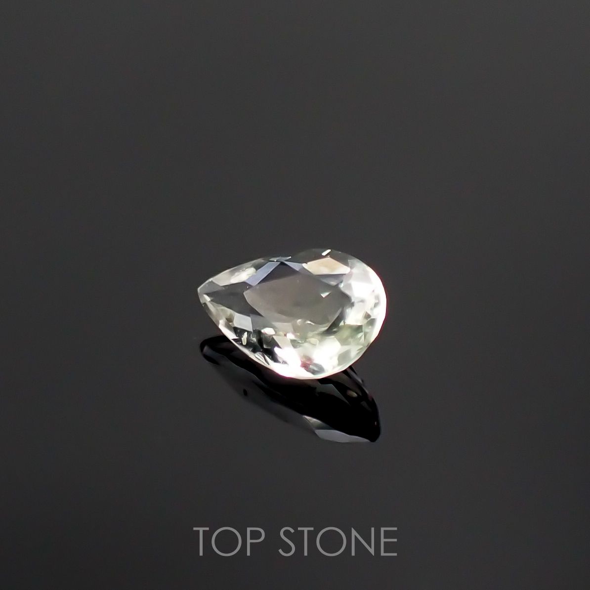 ハイアライトオパール メキシコ産 ルース 0.15ct[210611143]5.1×3.1mm前後