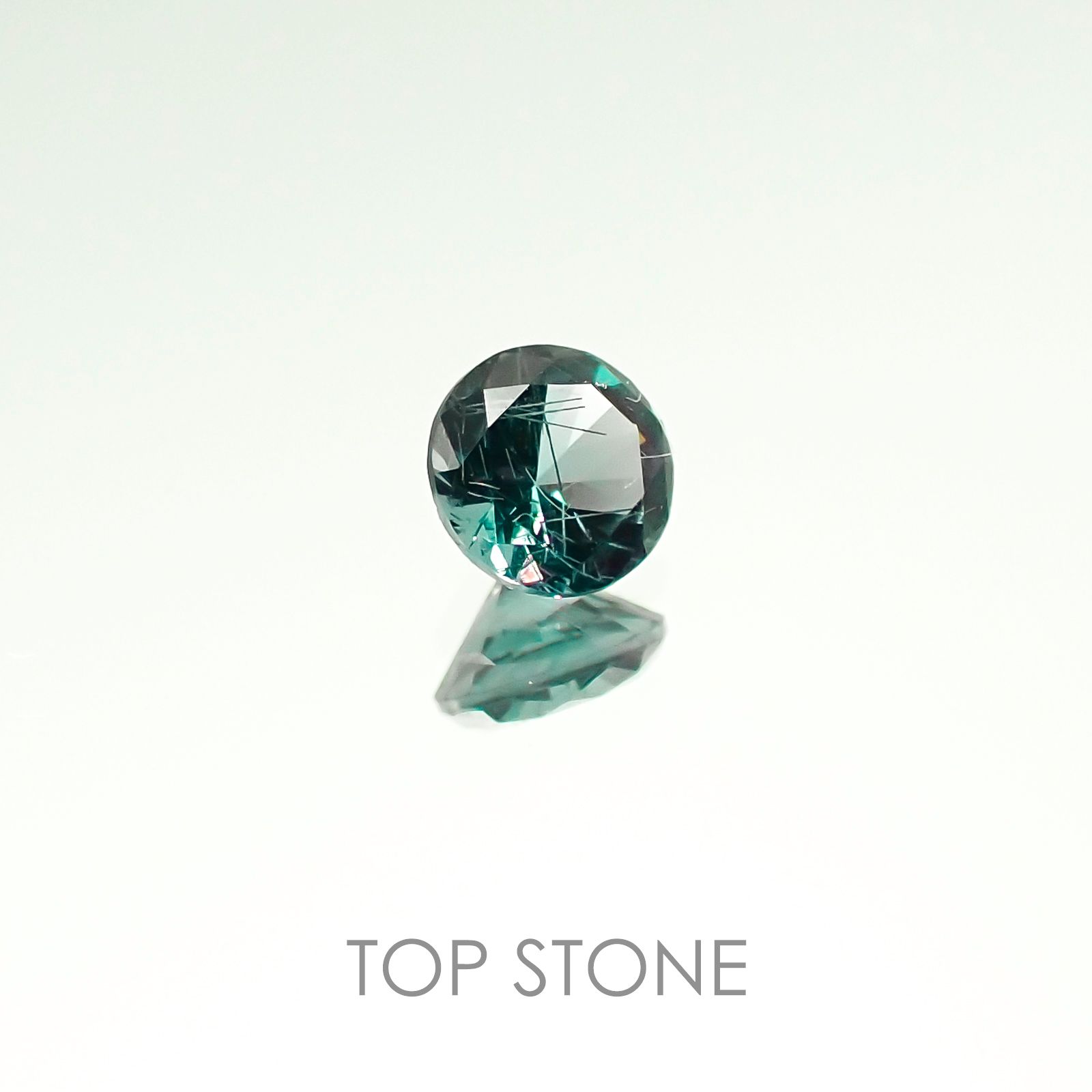 カラーチェンジガーネット(アレキタイプ) マダガスカル・ベキリー産 ルース 0.217ct[20106633]3.5×3.5mm前後