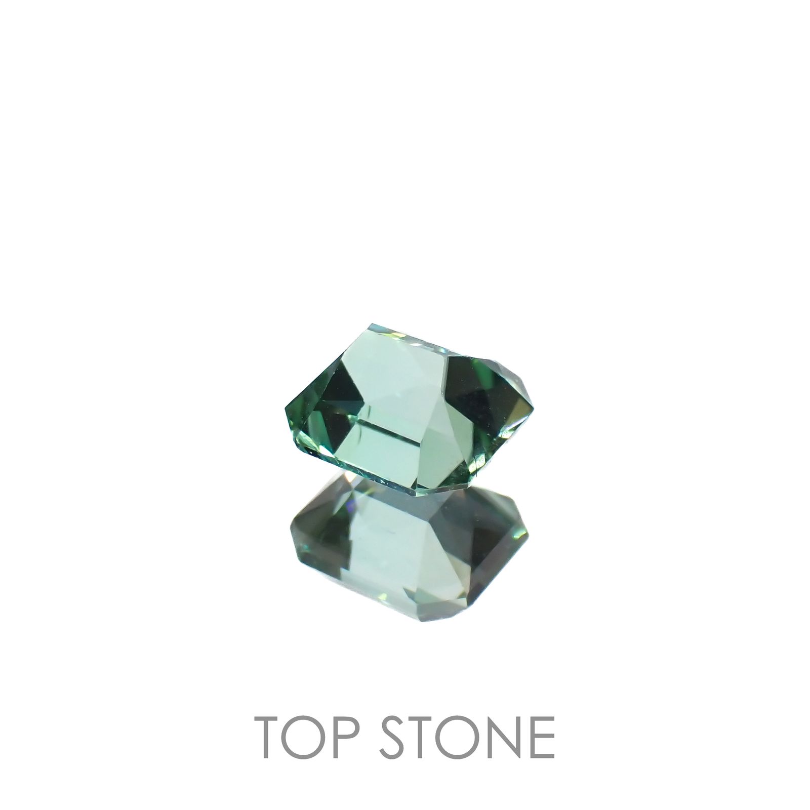 シーフォームトルマリン(宝石名トルマリン)ルワンダ産 1.25ct 識別済[221118987]6.6x6mm前後