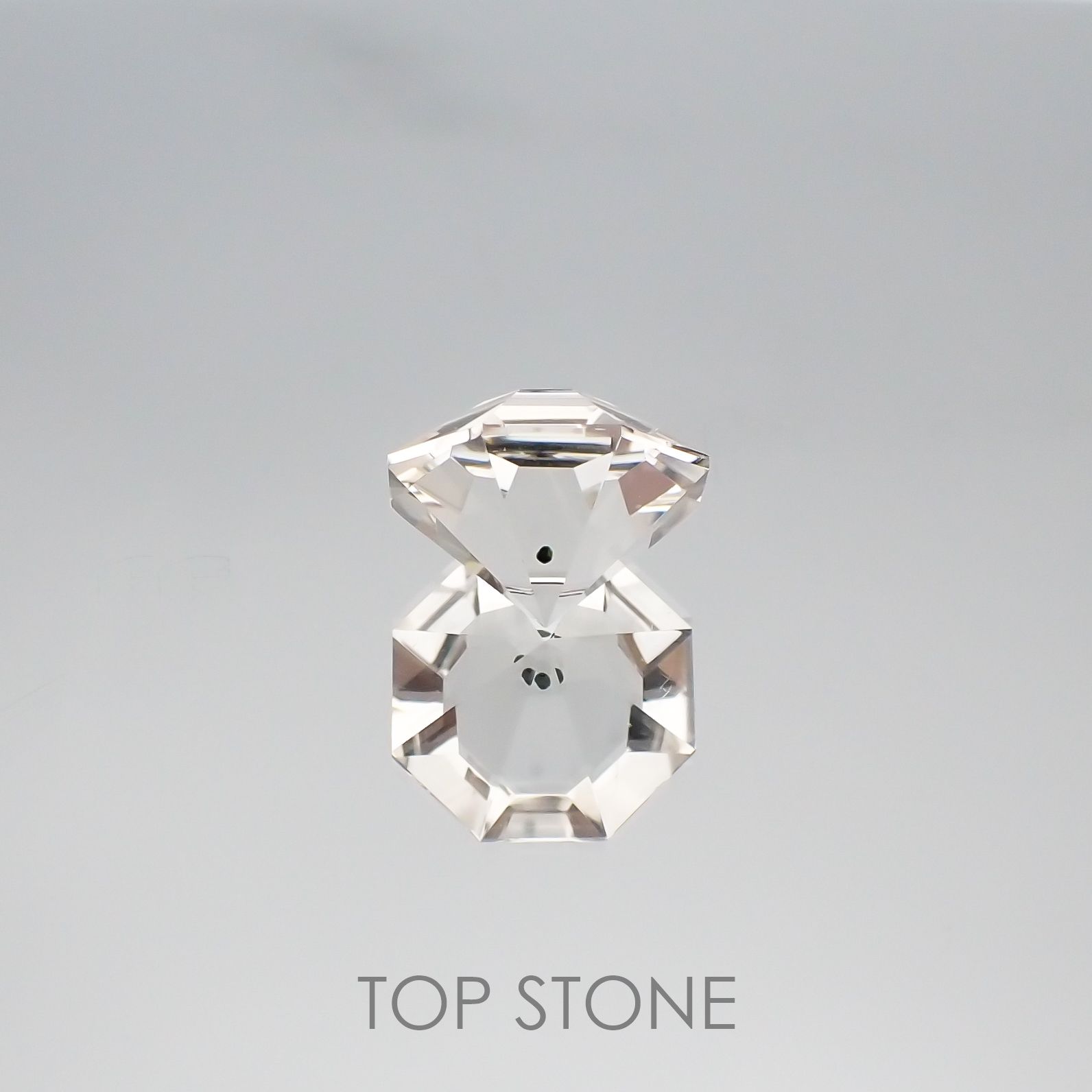 クリノクロアインクォーツ(宝石名アグリゲート・クリノクロアインクォーツ) ブラジル産 9.153ct ソ付(彩珠)[210611224]13.9×13.8mm前後