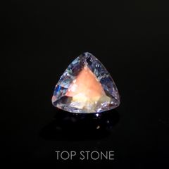 レインボームーンストーン(宝石名ラブラドライト)マダガスカル産 0.47ct 識別済[211113758]5.2x5.7mm前後