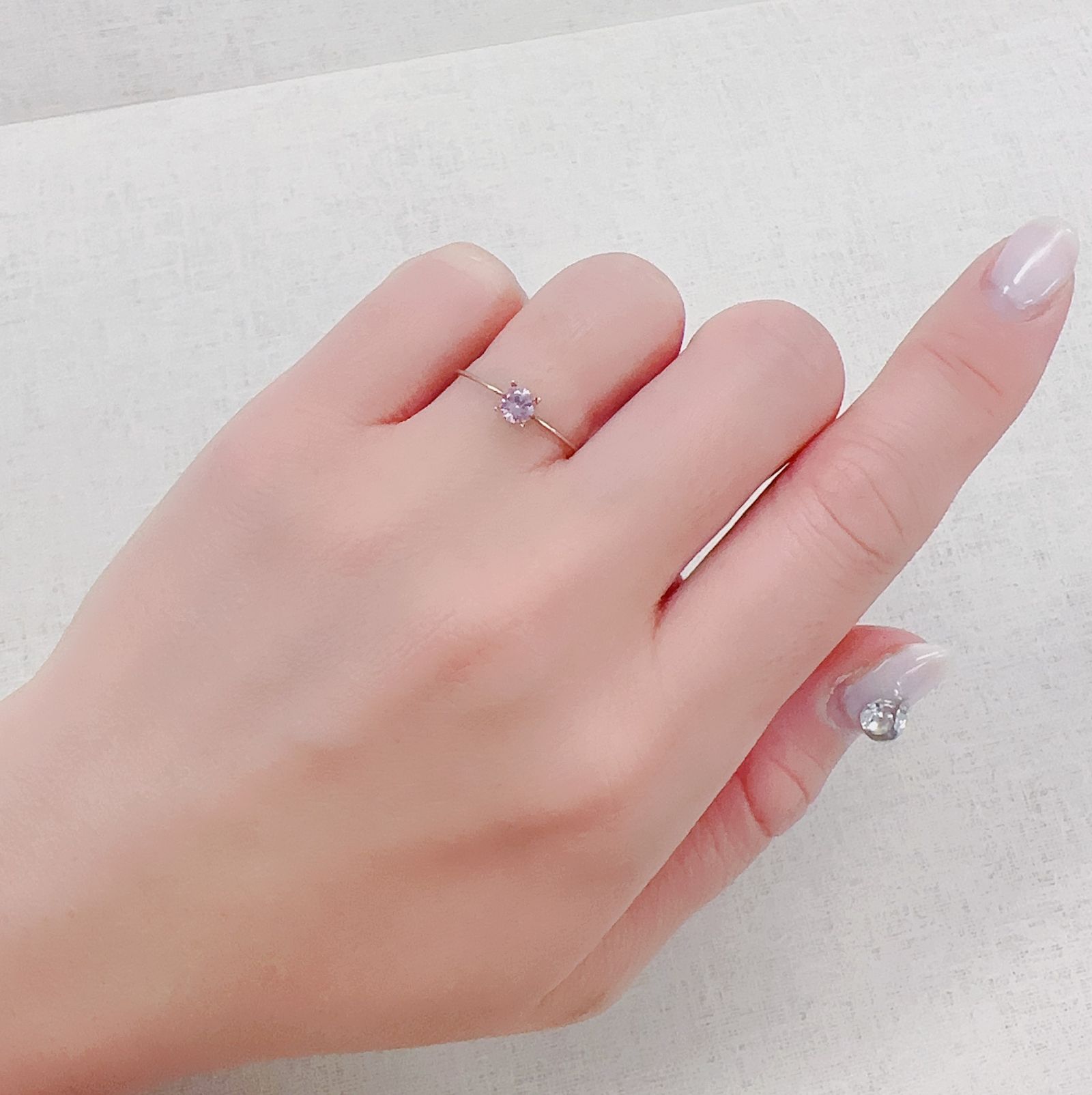 シルキーピンクスピネル タンザニア産 0.29ct[230421563]3.9x3.9mm前後