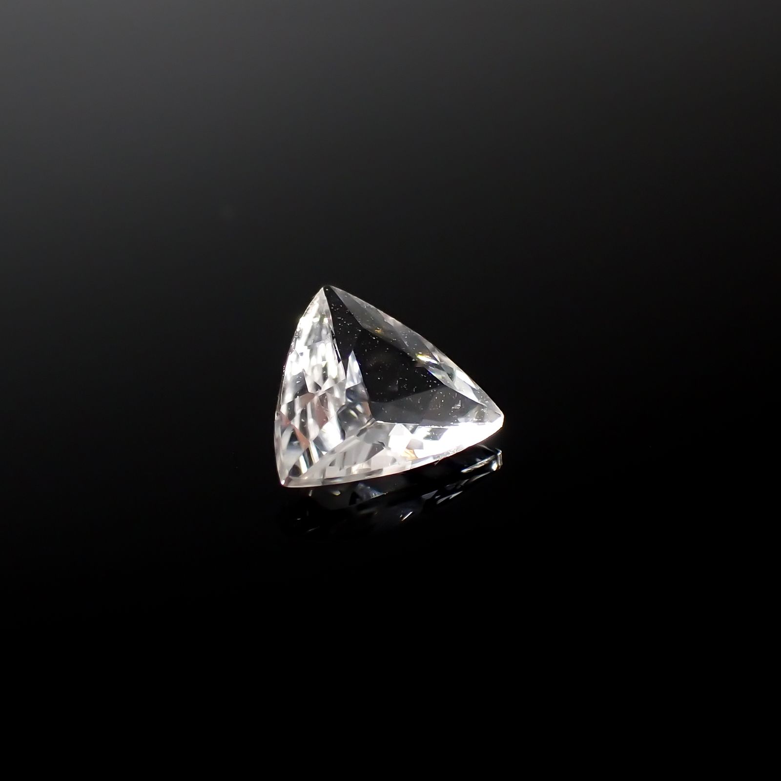 フェナカイト ブラジル産 0.46ct[240226265]6.2x5.9mm前後