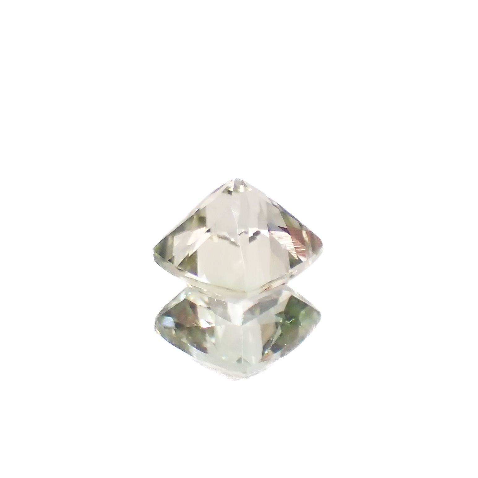 バイカラートルマリン コンゴ民主共和国産 1.06ct[230220544]5.8x5.8mm前後