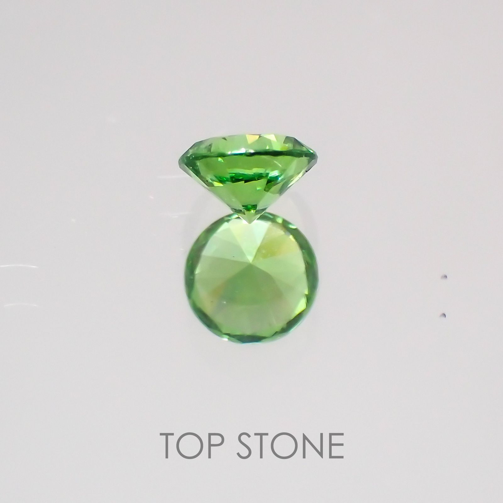 デマントイドガーネット(宝石名デマントイド・ガーネット) ロシア産 0.11ct 識別済[20063036]2.9×2.9mm前後