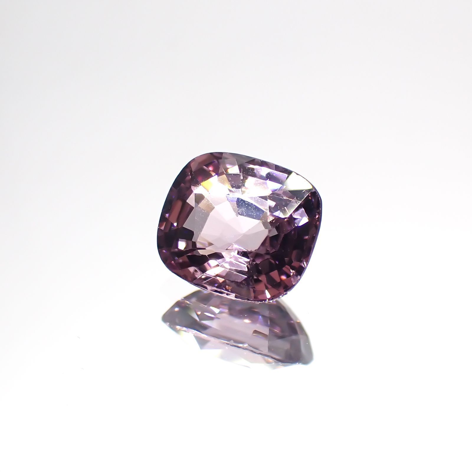 天然石スピネルパープルスピネル 0.86ct - 高品質なスピネル天然