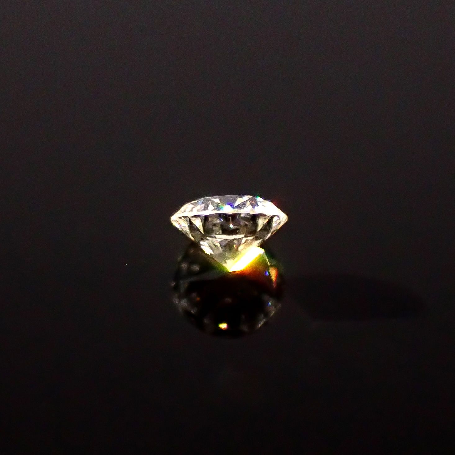 ダイヤモンド SI1-VS ハート&キューピッド 0.073ct / 2.6x2.6mm前後 [251031186]