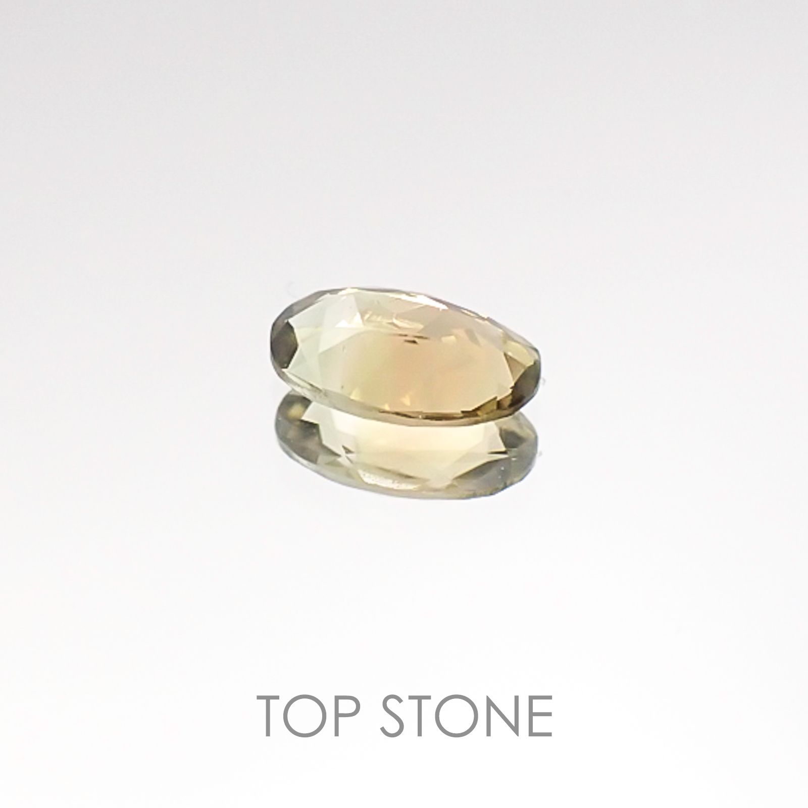 パーティカラートルマリン(宝石名パーティカラード・トルマリン) ブラジル産 0.40ct 識別済[20106474]6.3×4mm前後