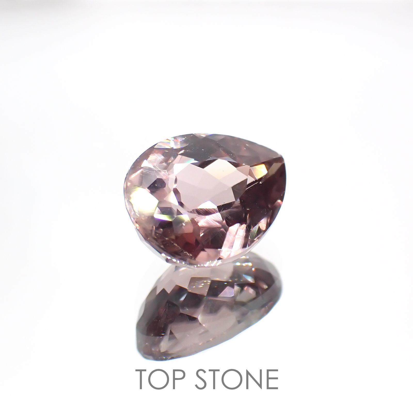 ピンクダイアスポア(宝石名ダイアスポア カラーチェンジ・タイプ) アフガニスタン産 2.863ct ソ付(彩珠)[21019210]10.1×7.7mm前後