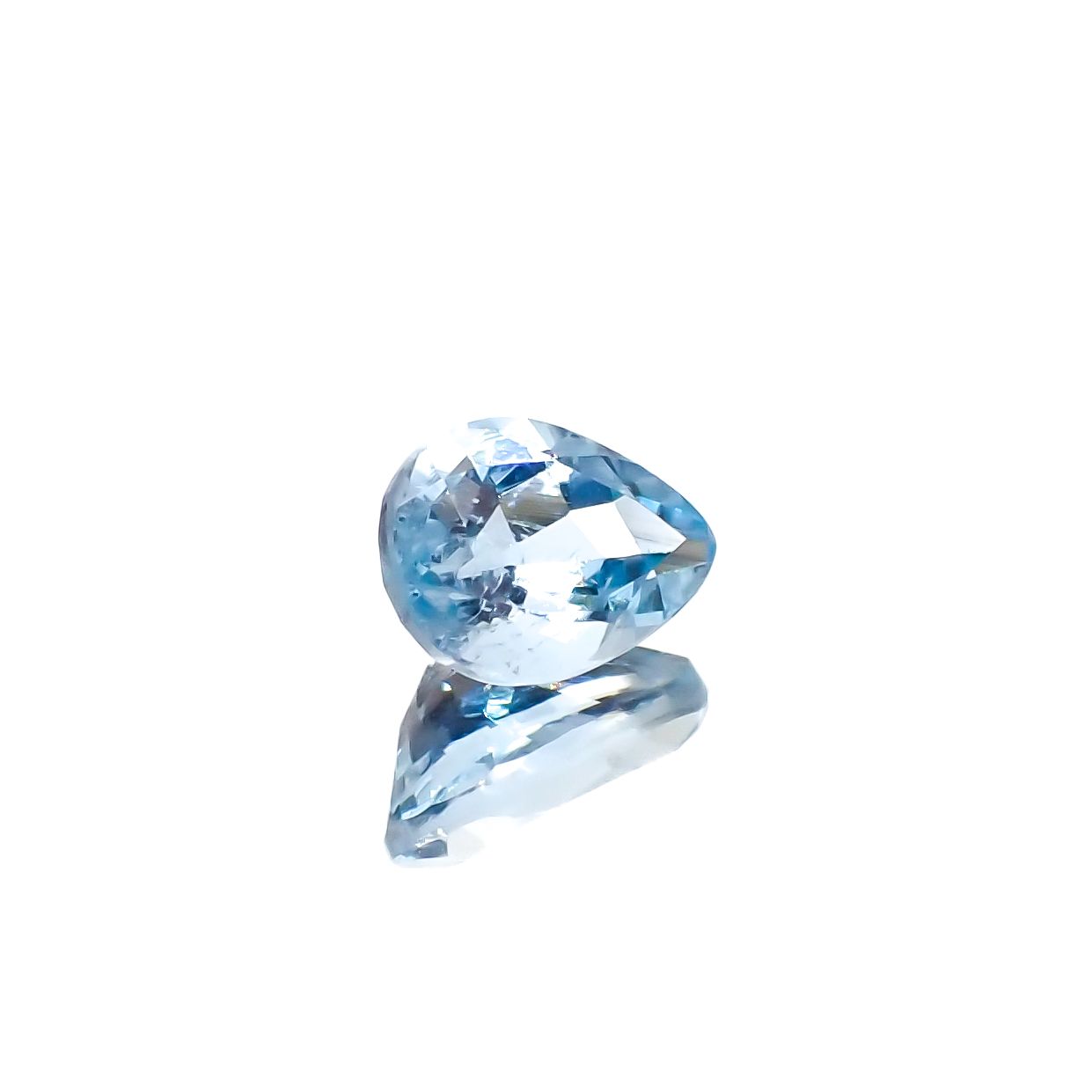 アクアマリン サンタマリアカラー マダガスカル産 0.72ct[240326962]7x5mm前後