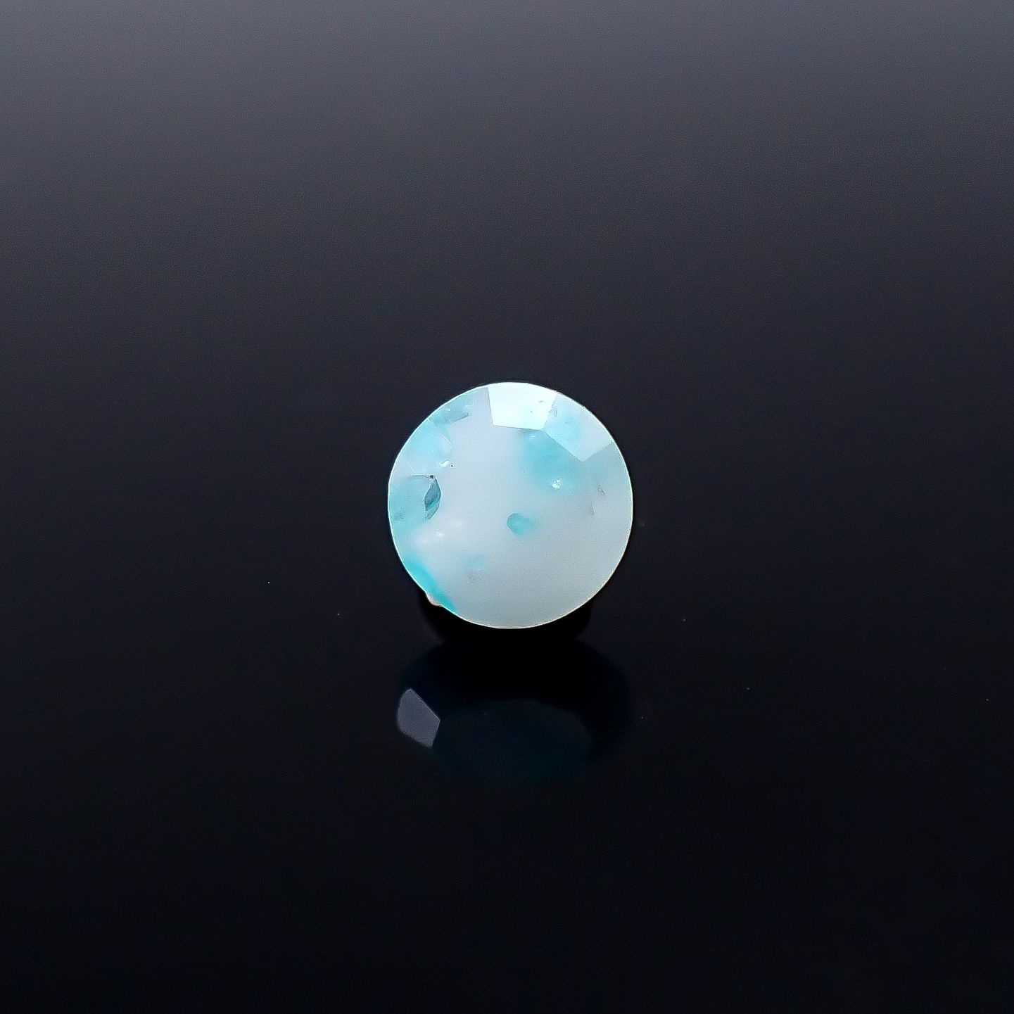 ◇リバーシブル◇パライバトルマリンインクォーツ ブラジル産 0.39ct / 5.1x5.1mm前後 [251231452]