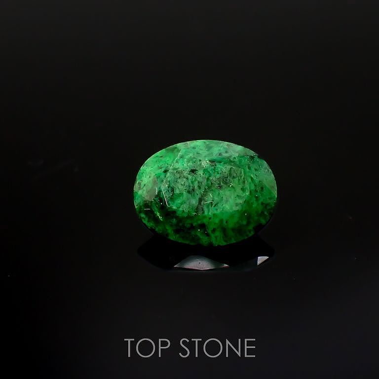 モーシッシ(宝石名マウシットシット)ビルマ産 1.35ct 識別済[220717071]8.6x6.7mm前後