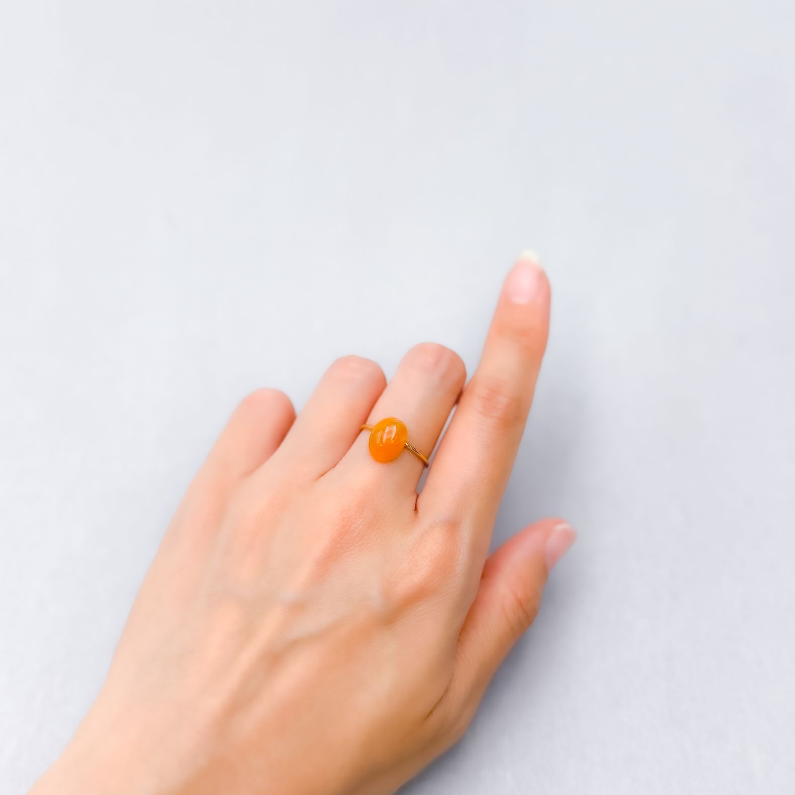 北海道オパール 北海道河東郡鹿追町然別産 2.62ct [250530401]10.4x8mm前後