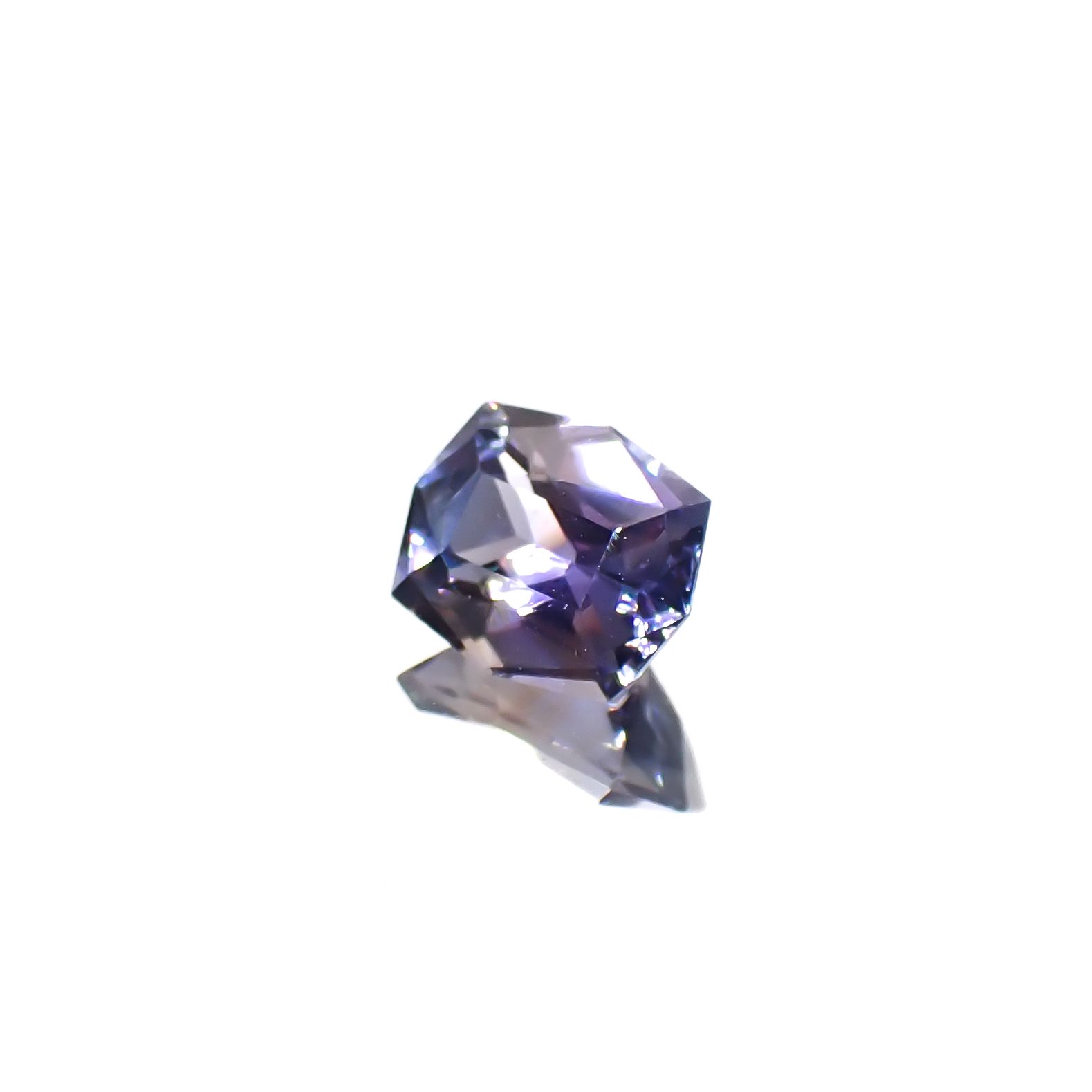 ◇カスタムカット◇バイカラータンザナイト 非加熱 タンザニア産 0.87ct [241029371]6.9x5.5mm前後
