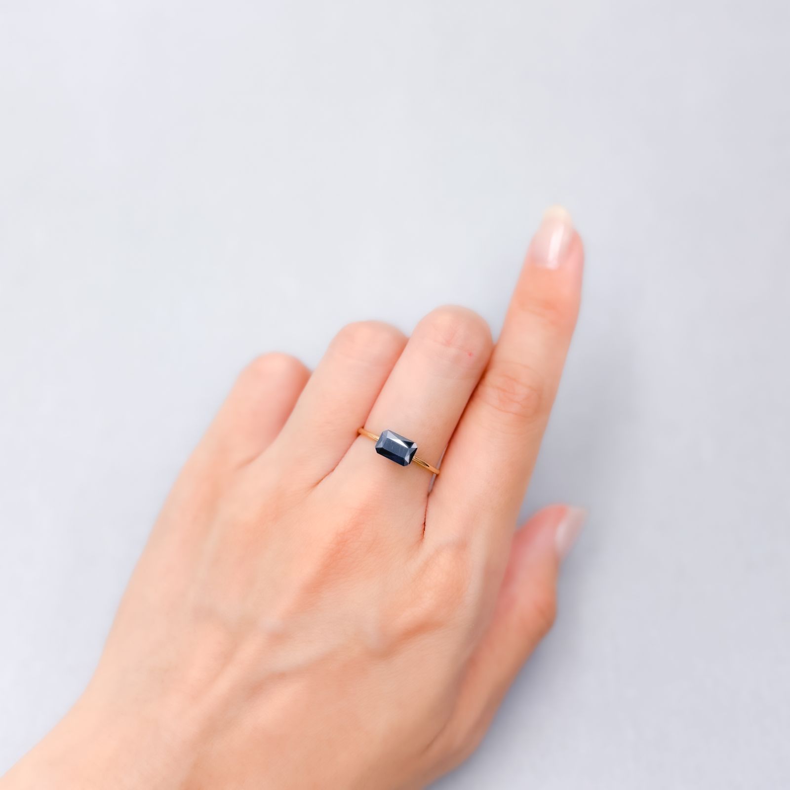 ルチル単結晶 ブラジル産 1.69ct [250630606]7.5x5.1mm前後