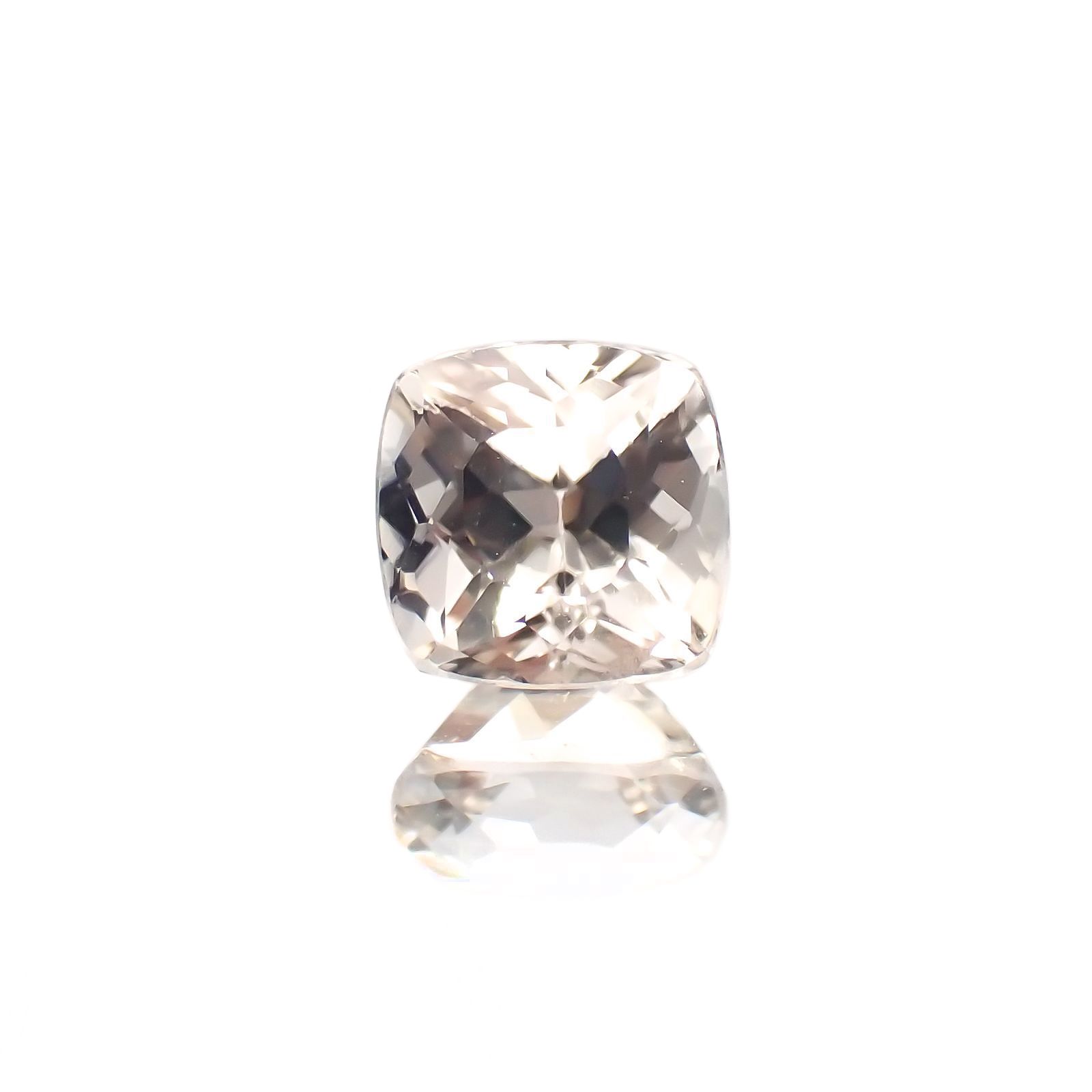 ゴールデンフェナカイト(宝石名ライトイエロー・フェナカイト)ブラジル産 1.128ct ソ付(彩珠)[241018576]6.2x6.1mm前後