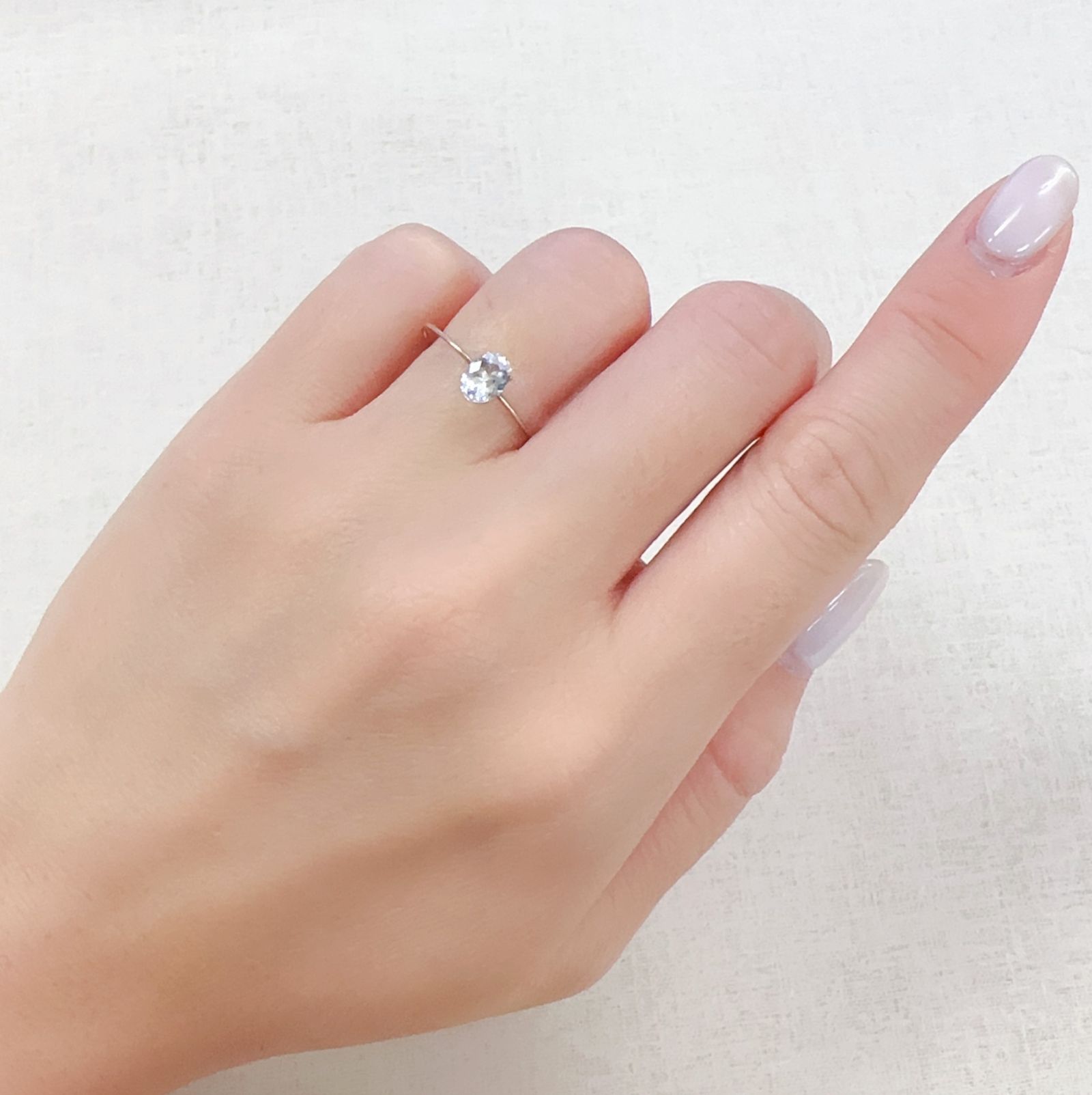 カラーレスユークレース(宝石名ユークレース)マダガスカル産 0.42ct 識別済[230722861]6.1x4.4mm前後