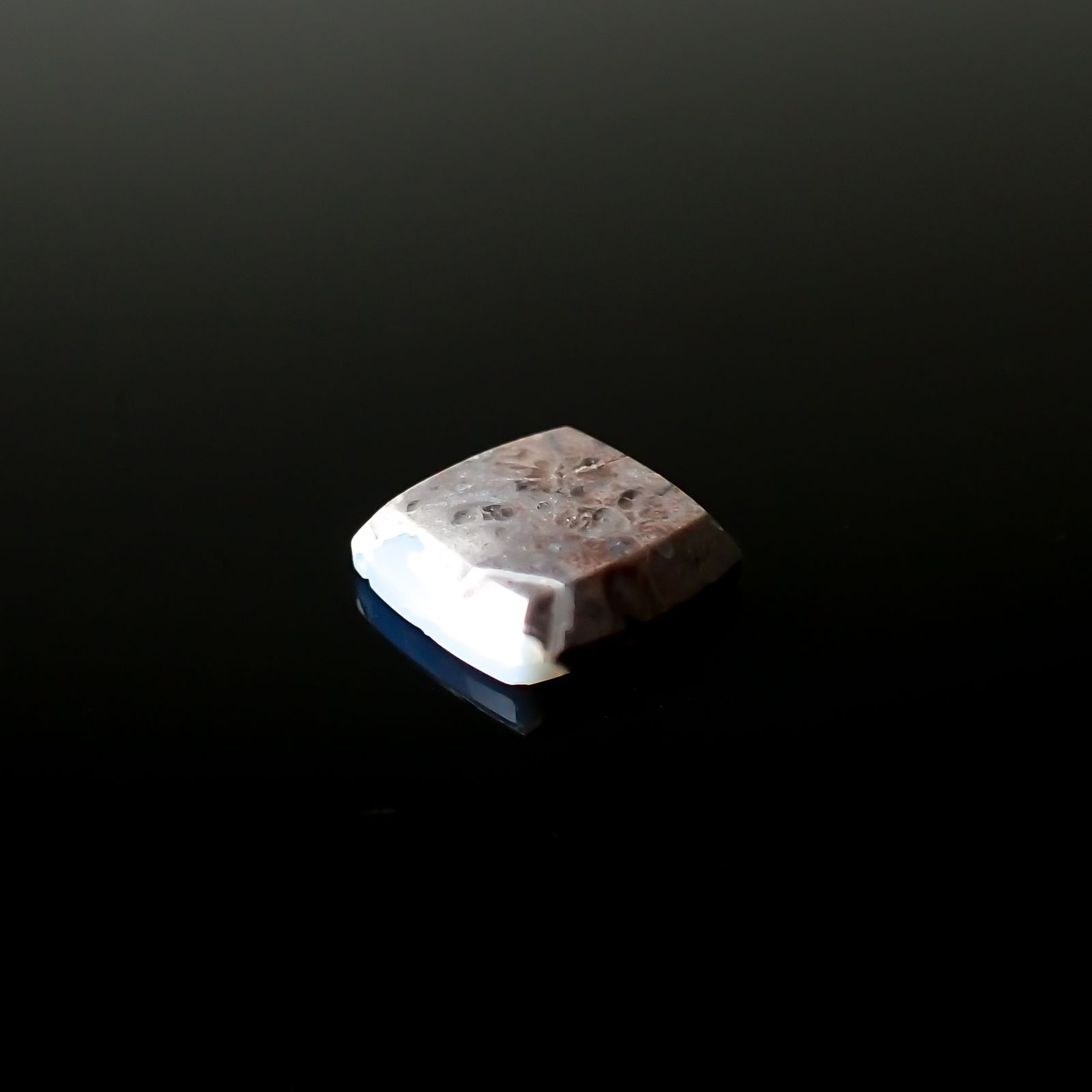 マトリックスブルーオパール アメリカ・オレゴン州産 3.59ct[240125675]11x10.9mm前後