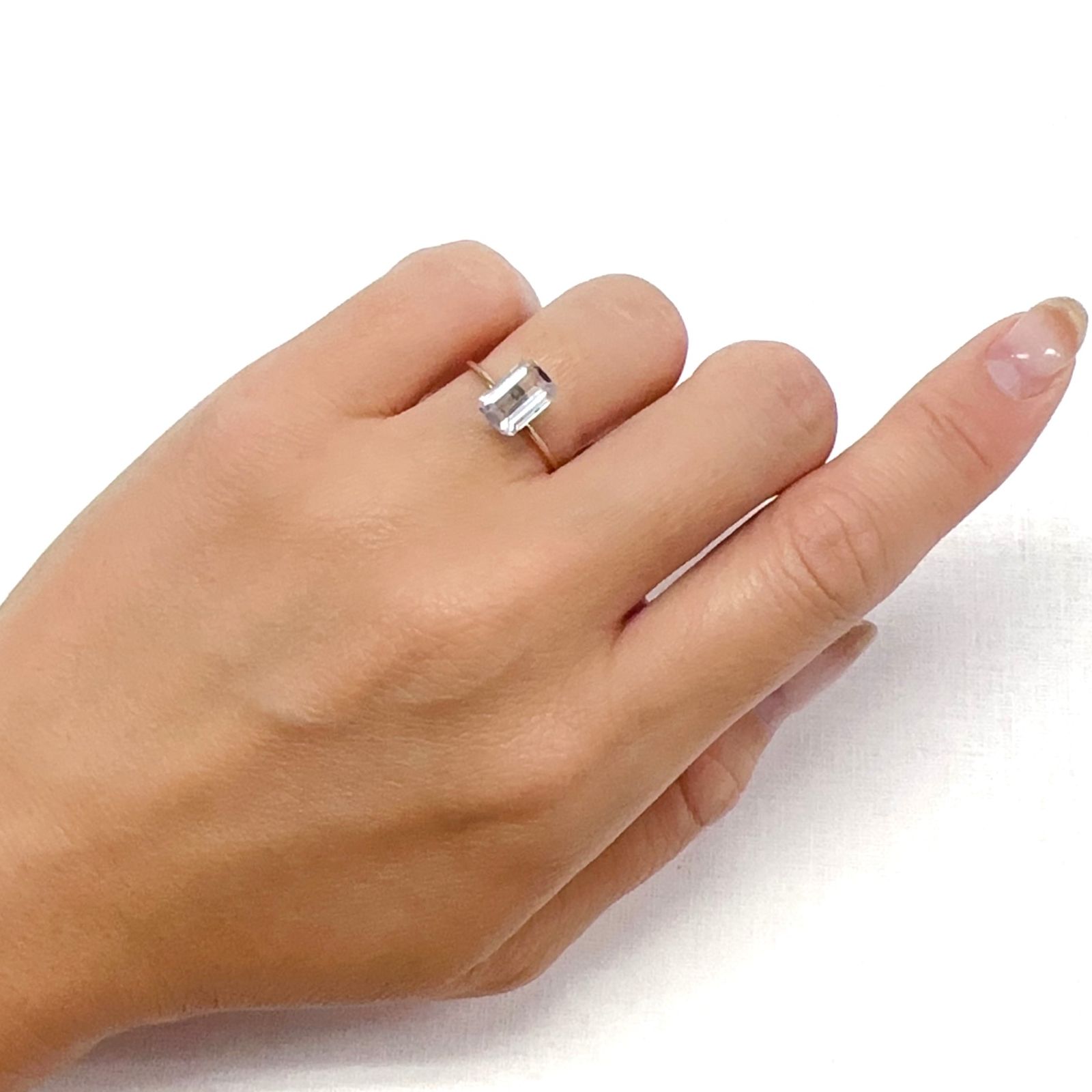 クンツァイト(宝石名クンツァイト)アフガニスタン産 1.57ct 識別済[231023869]8.3x5.7mm前後