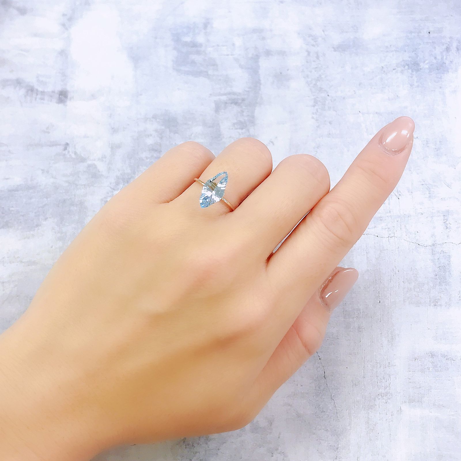 ◇カスタムカット◇ブルートパーズ ブラジル産 2.80ct[221219368]14.1x6.9mm前後
