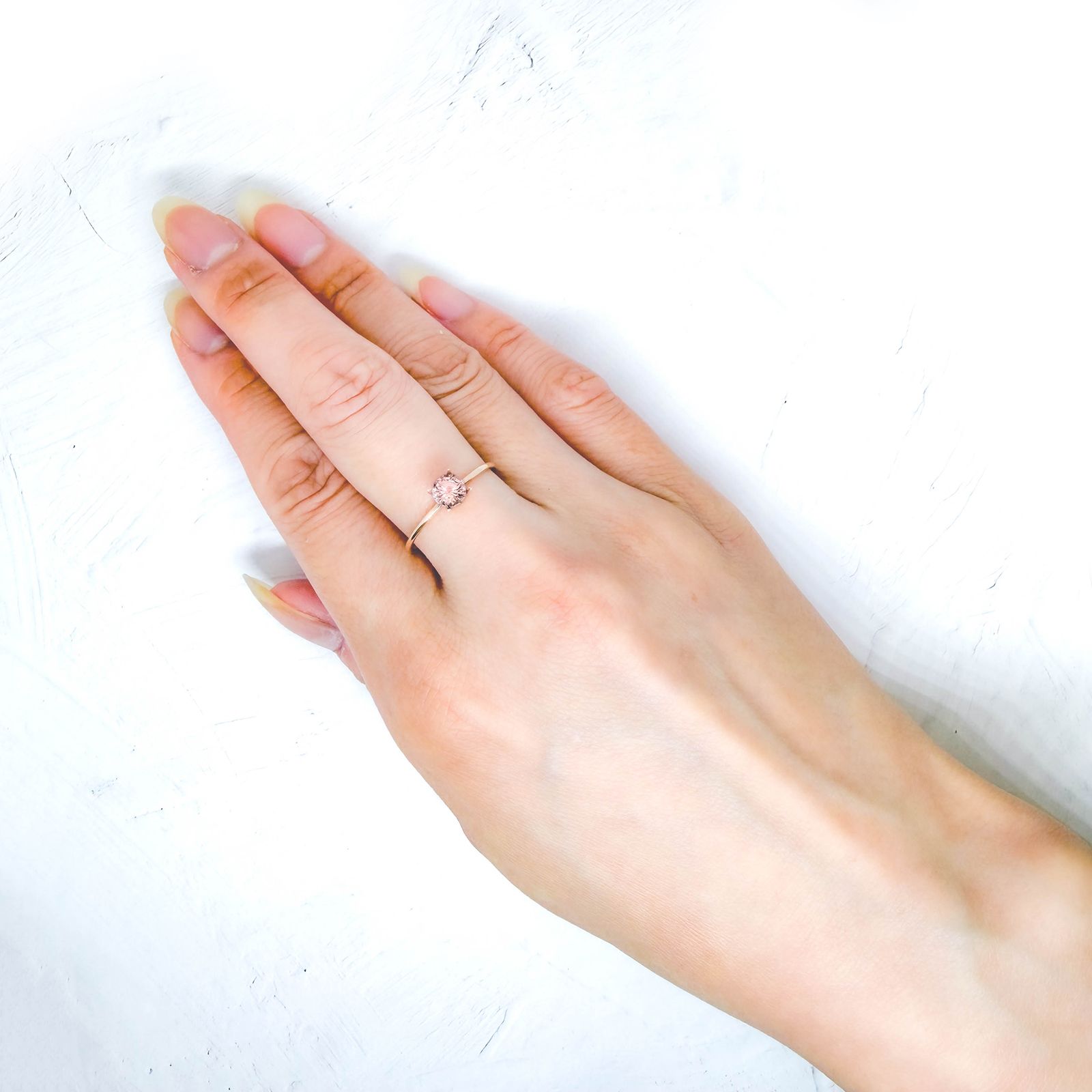 ドラゴンガーネット タンザニア産 0.58ct / 4.9x4.9mm前後 [260732673]