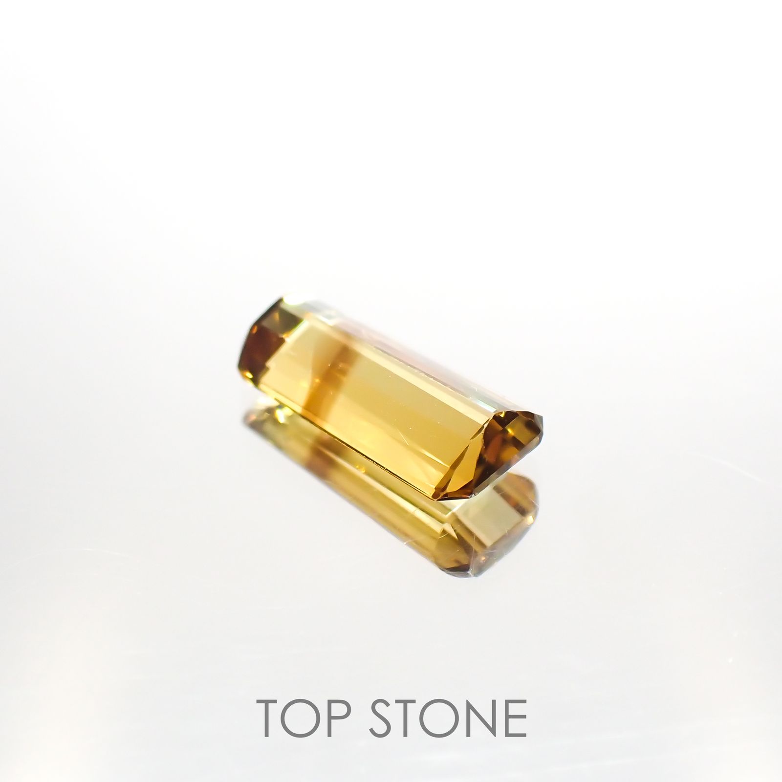 カラーバンドクリソベリル(宝石名クリソベリル)マダガスカル産 0.89ct 識別済[220114190]8.6x4mm前後