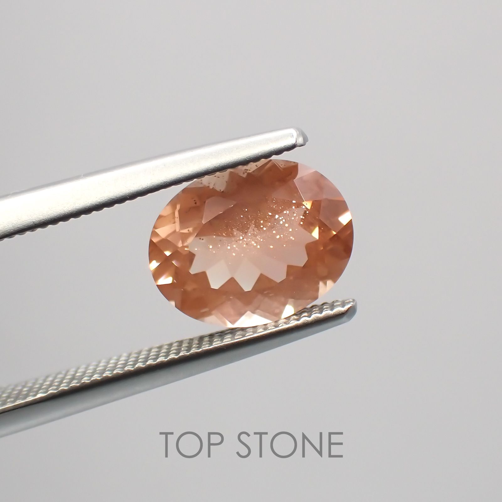 オレゴンサンストーン(宝石名ラブラドライト) アメリカ・オレゴン州産 1.72ct 識別済[210410378]9×7.2mm前後
