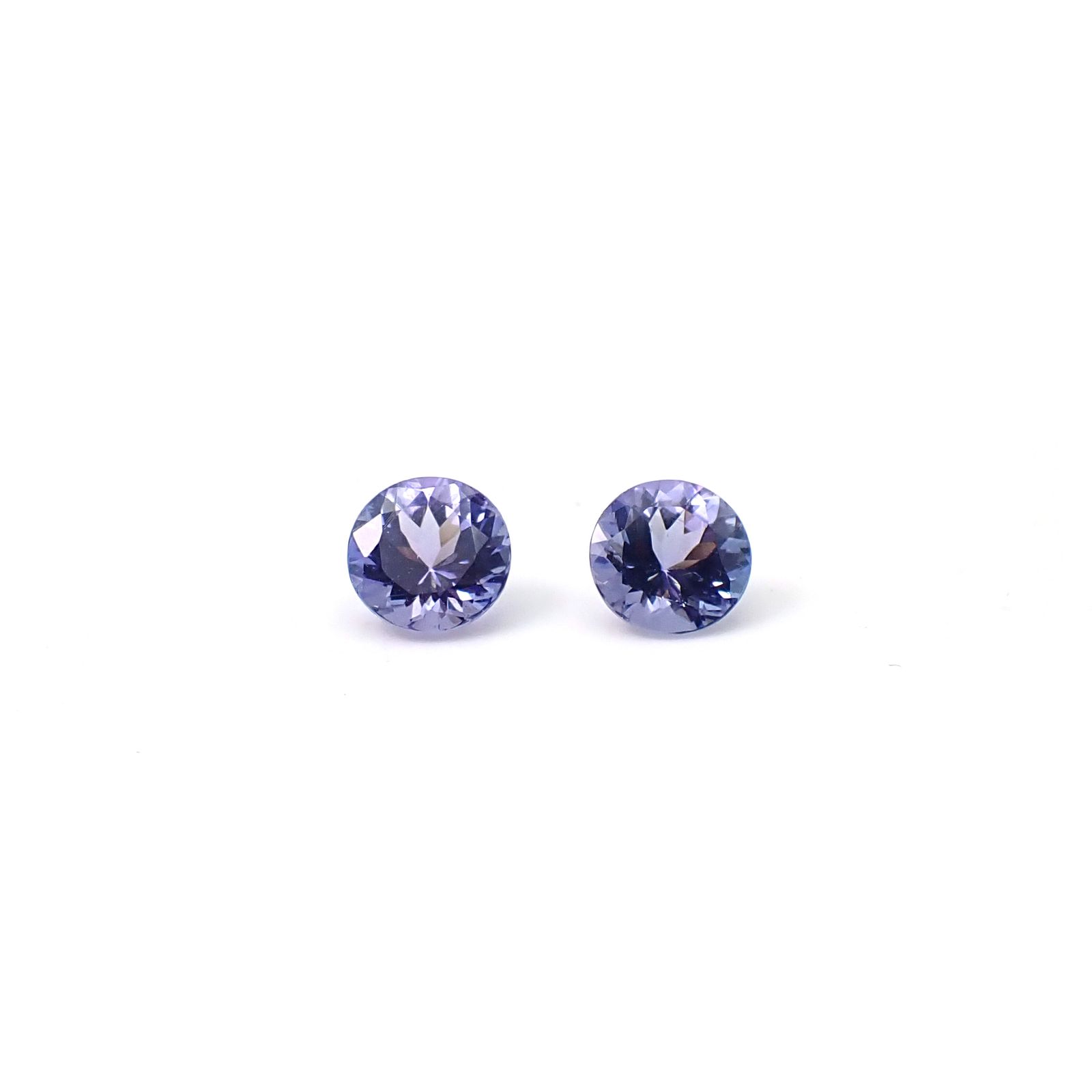 ◇ペアセット◇タンザナイト(宝石名タンザナイト)タンザニア産 識別済 1.03ct(2pcs合計) / 5.0-5.1x5.0-5.1mm前後 [251231480]