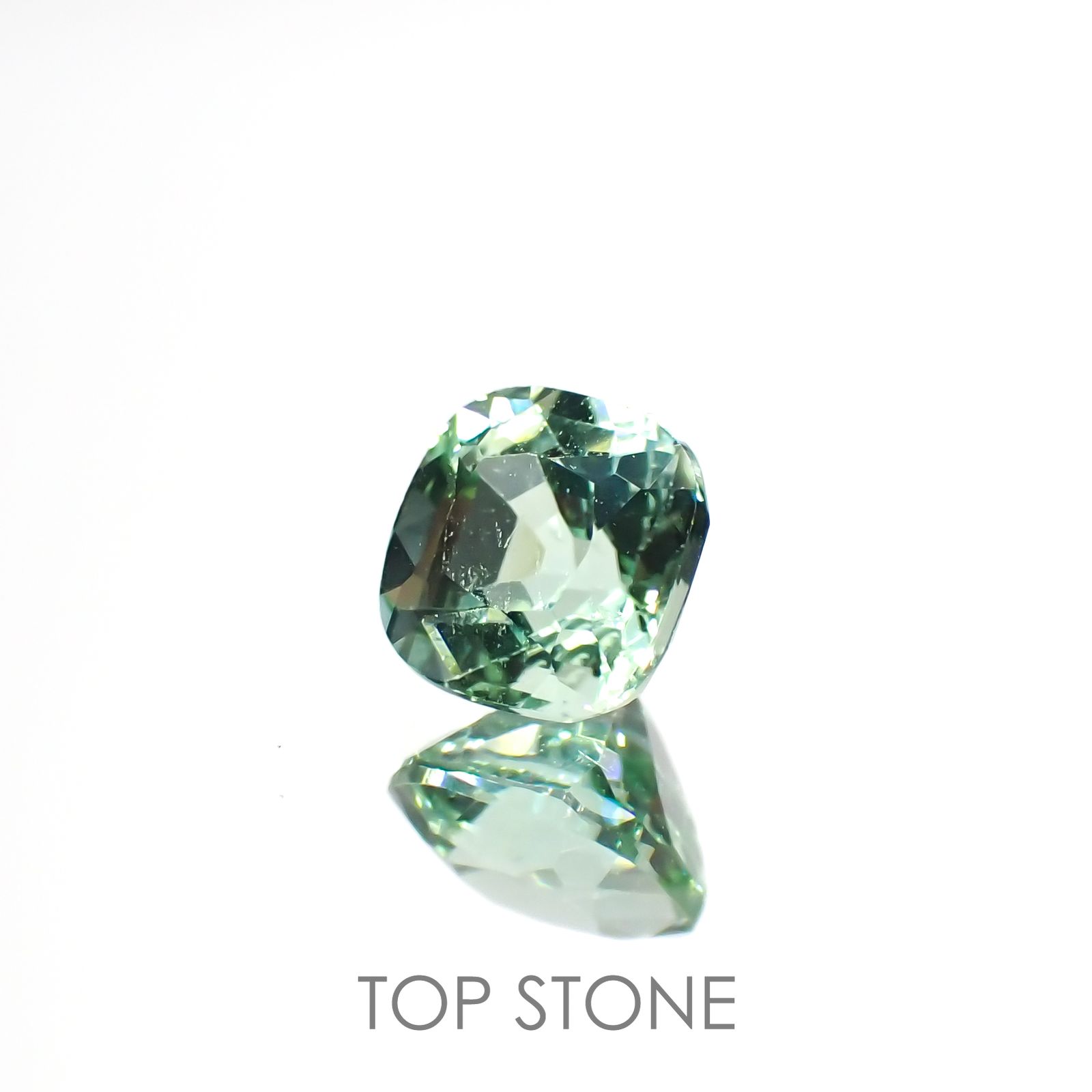 ブルーグリーントルマリン(宝石名トルマリン)アフガニスタン産 0.75ct 識別済[221018343]5.2x5.2mm前後
