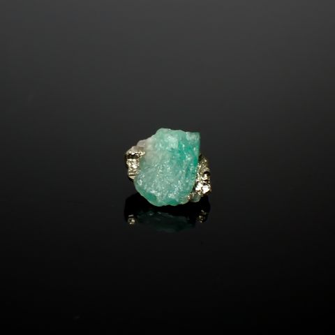 エメラルド 原石 コロンビア産 4.30ct[240427240]11.2x10.3mm前後