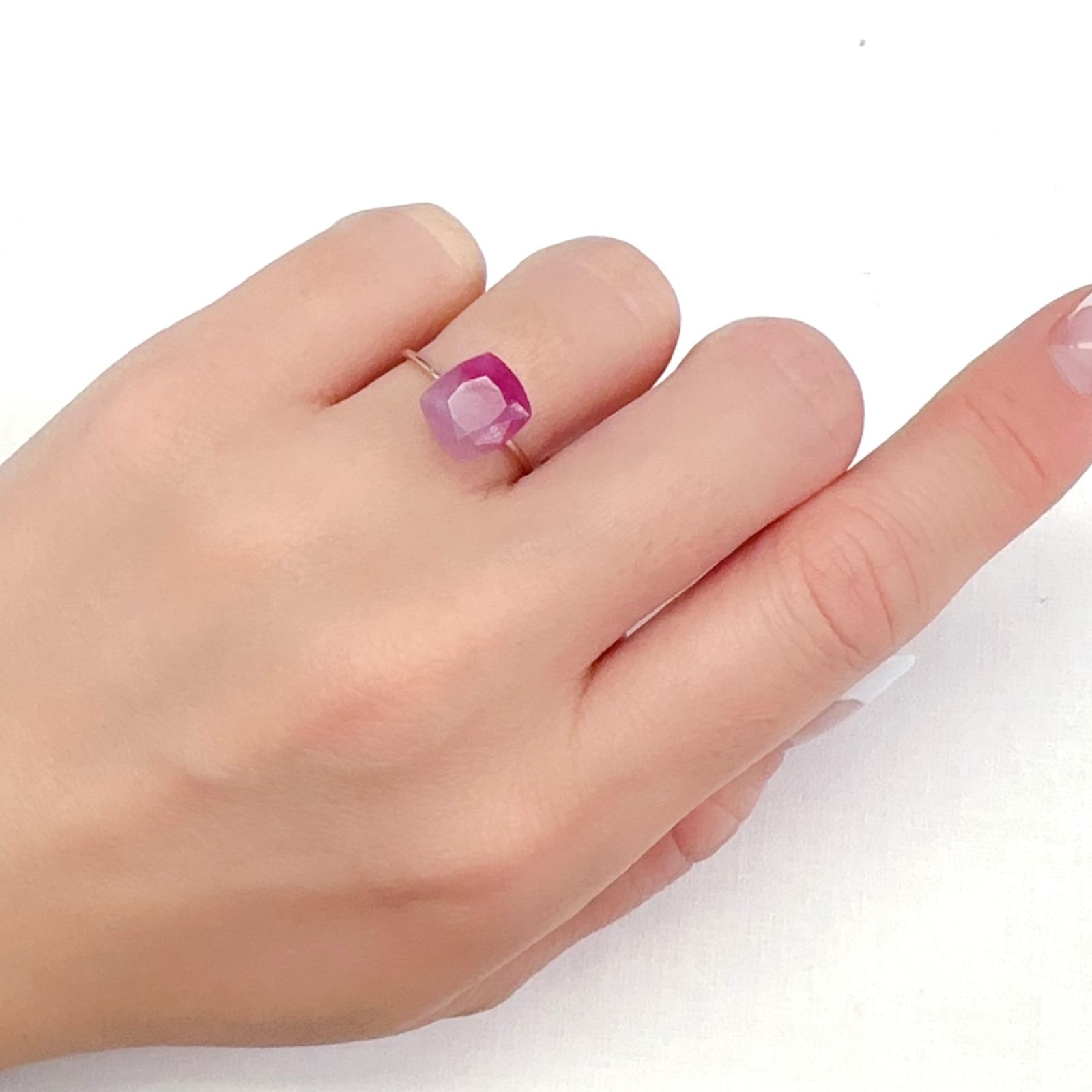 バイカラールビー アフリカ産 3.25ct[240125631]9.2x8.3mm前後