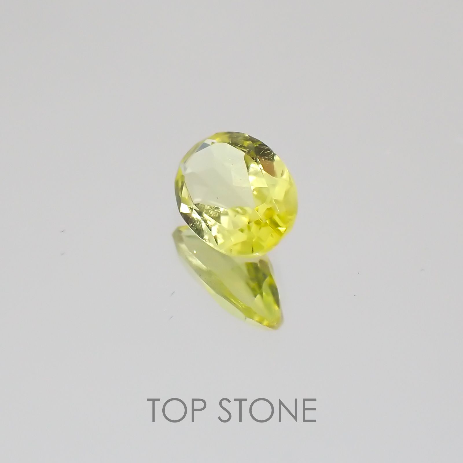 カナリートルマリン(宝石名トルマリン) ナイジェリア産 0.43ct 識別済[21018990]6×4.1mm前後