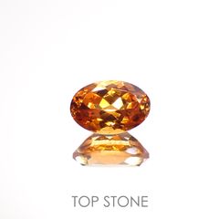 スペサルティンガーネット(宝石名ガーネット)タンザニア産 0.72ct 識別済[220817549]6.1x4.1mm前後