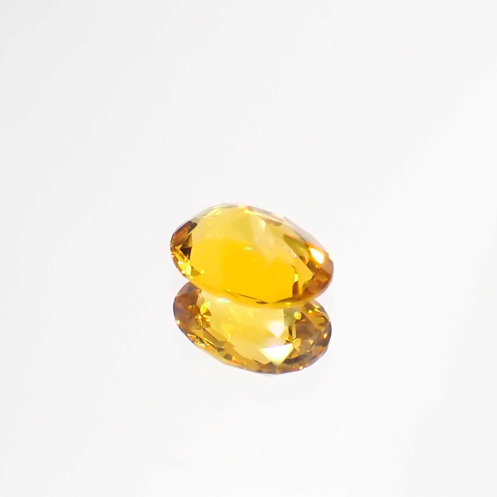 ゴールデンベリル(宝石名ゴールデン・ベリル)ブラジル産 1.03ct 識別済[220115422]8x6.1mm前後