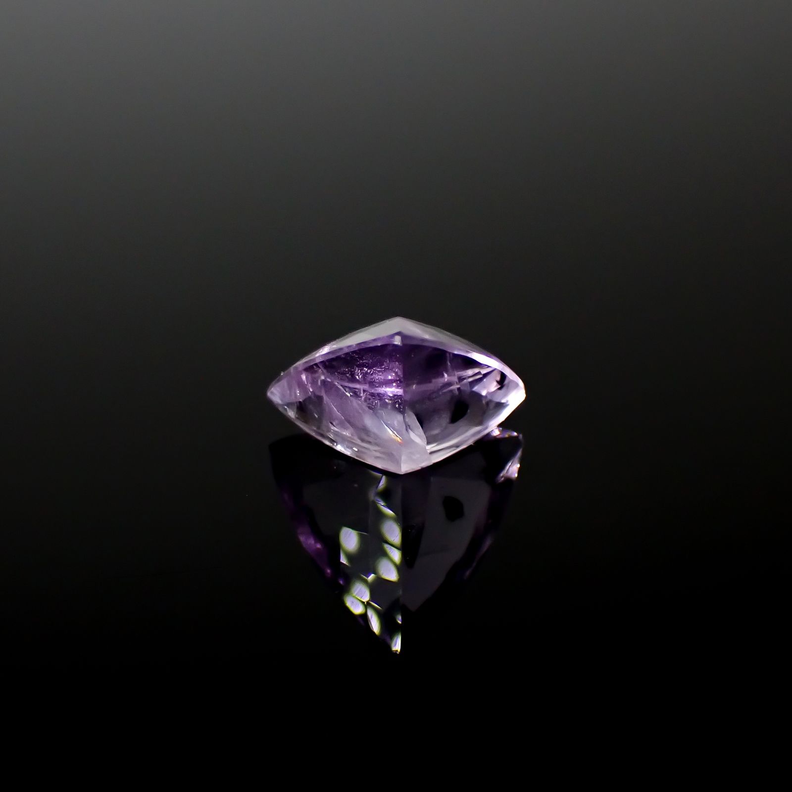 ロマネサイトインアメジスト ブラジル産 5.79ct[240928835]13.4x13.5mm前後