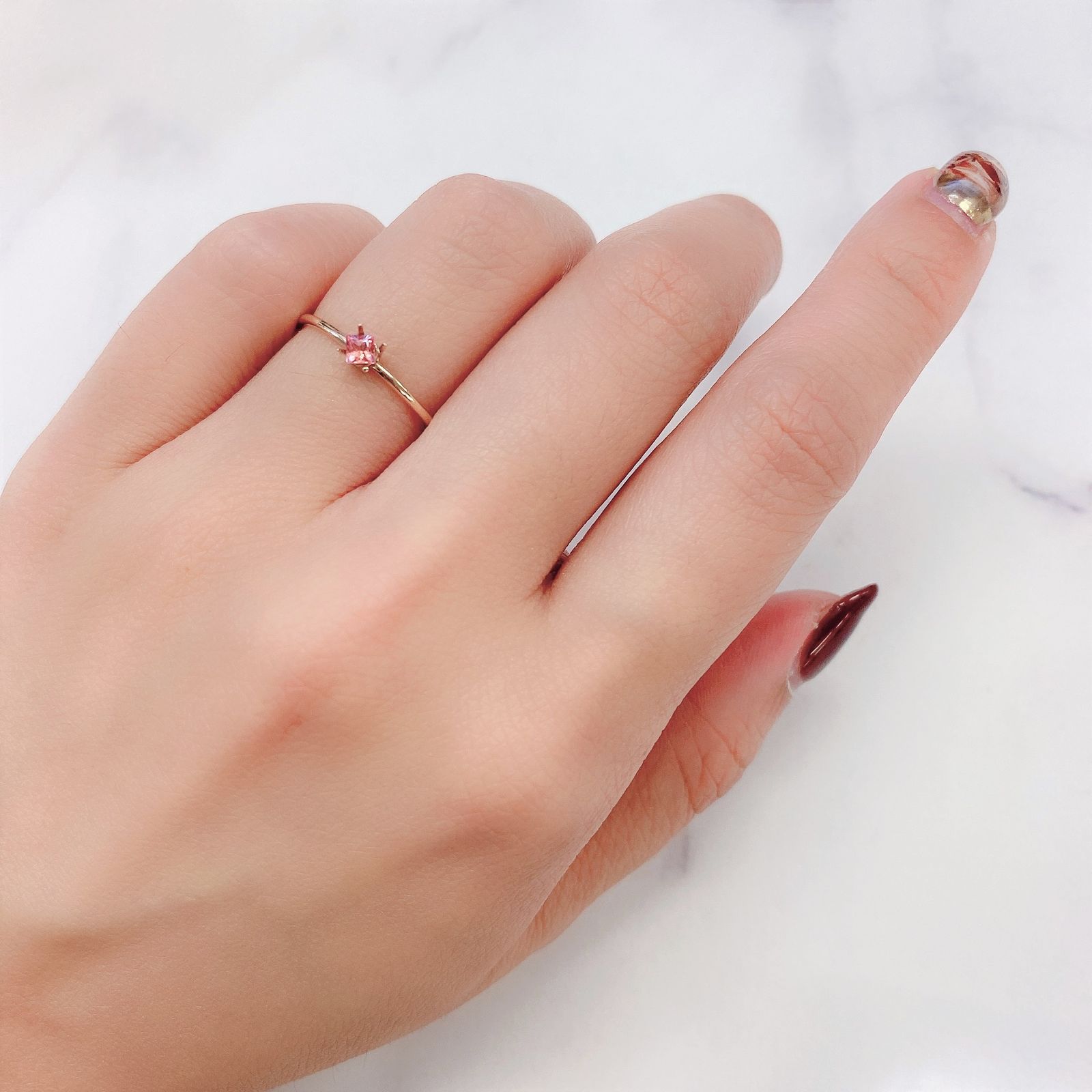 ◇プリンセスカット◇パパラチャサファイア(宝石名サファイア/別名パパラチャ・サファイア) スリランカ産 0.117ct ソ付(日独)[20117820]2.6×2.5mm前後