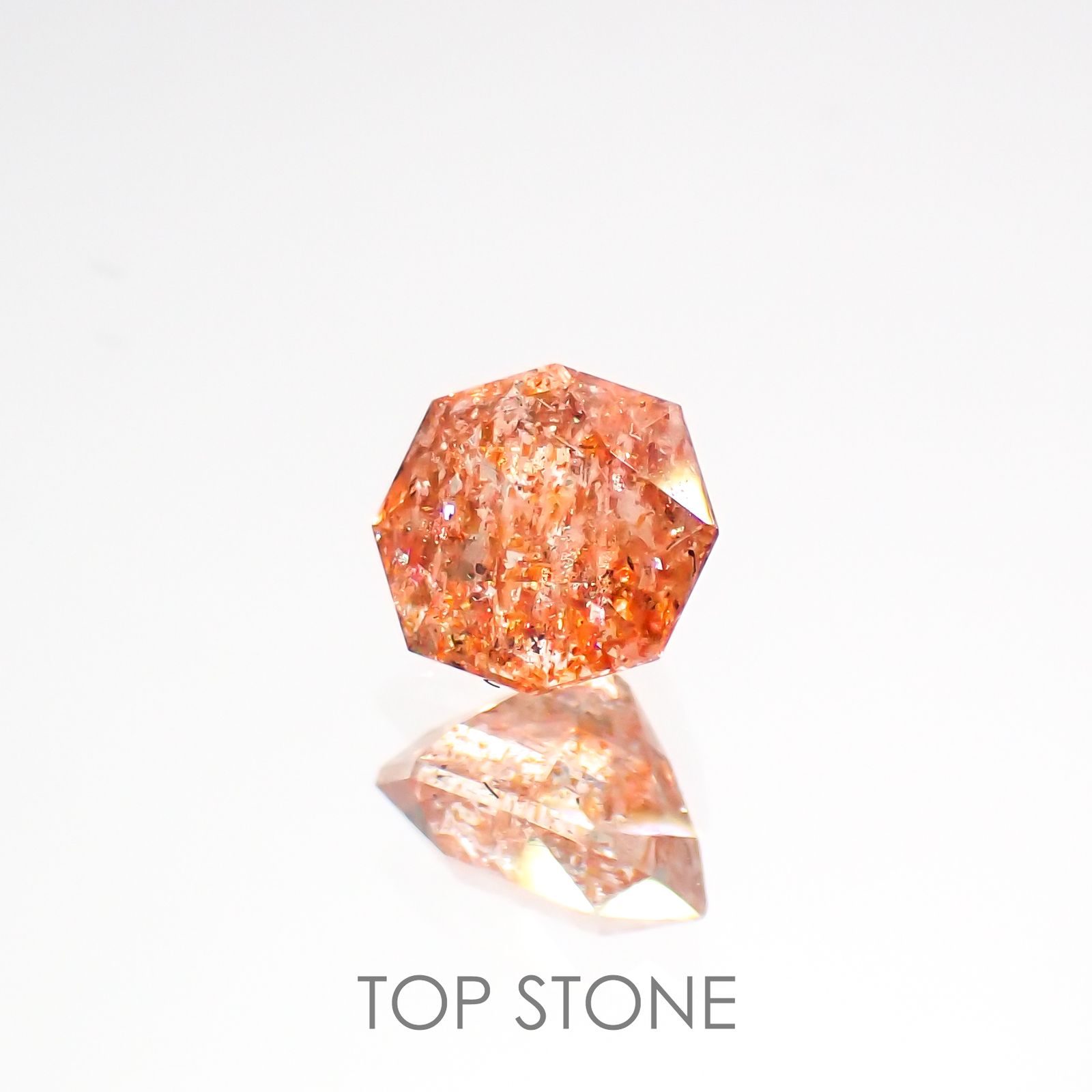 ◇オクタゴンカット◇イリュージョンサンストーン インド産 0.56ct[220115492]5.2x4.8mm前後
